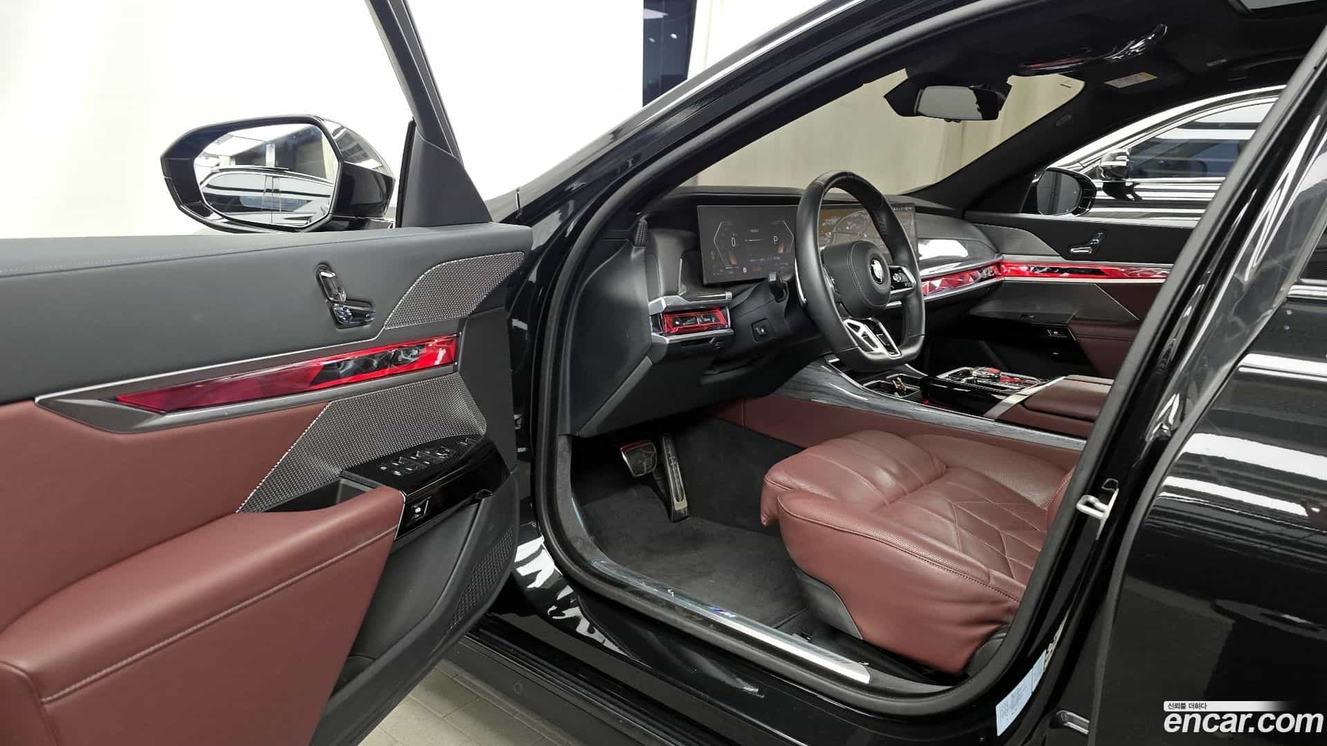 7-Series BMW 2024.3-INNER-010
