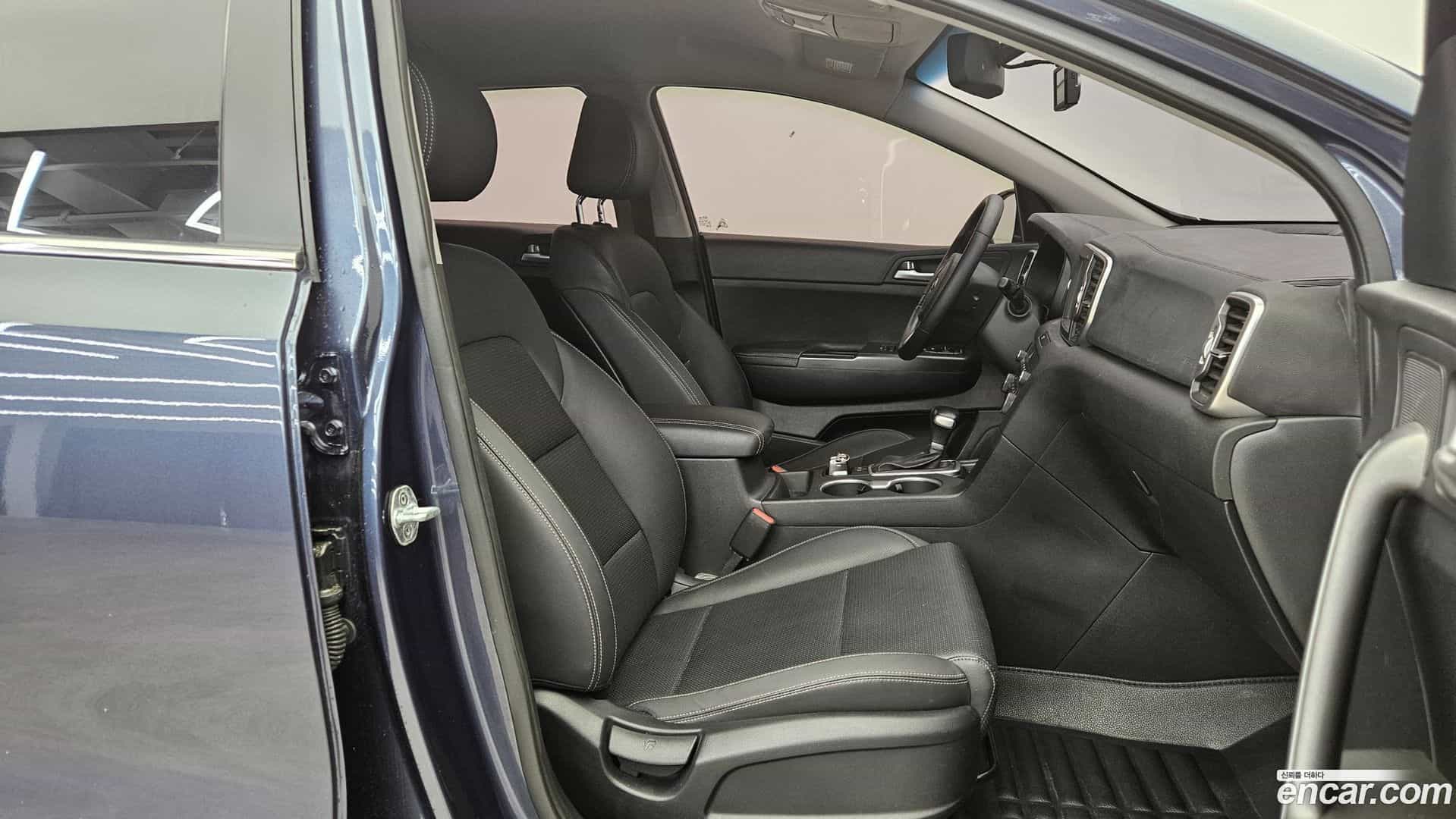 Sportage Kia 2017.5-OPTION-015