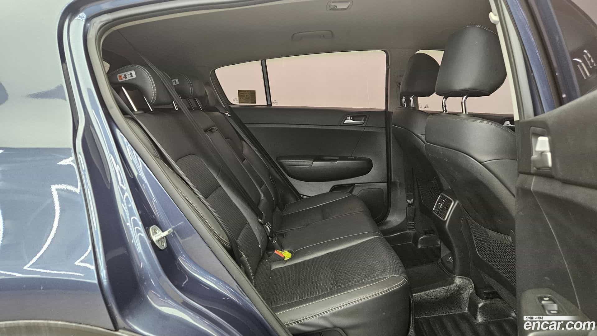 Sportage Kia 2017.5-OPTION-016