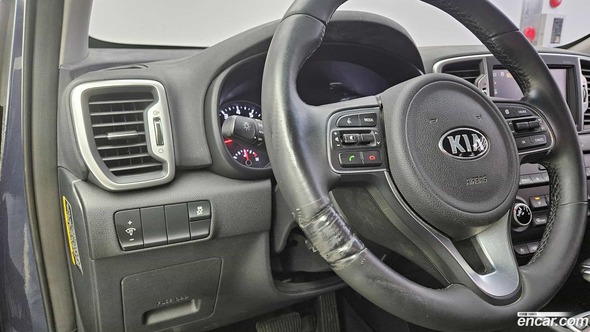 Sportage Kia 2017.5-OPTION-017