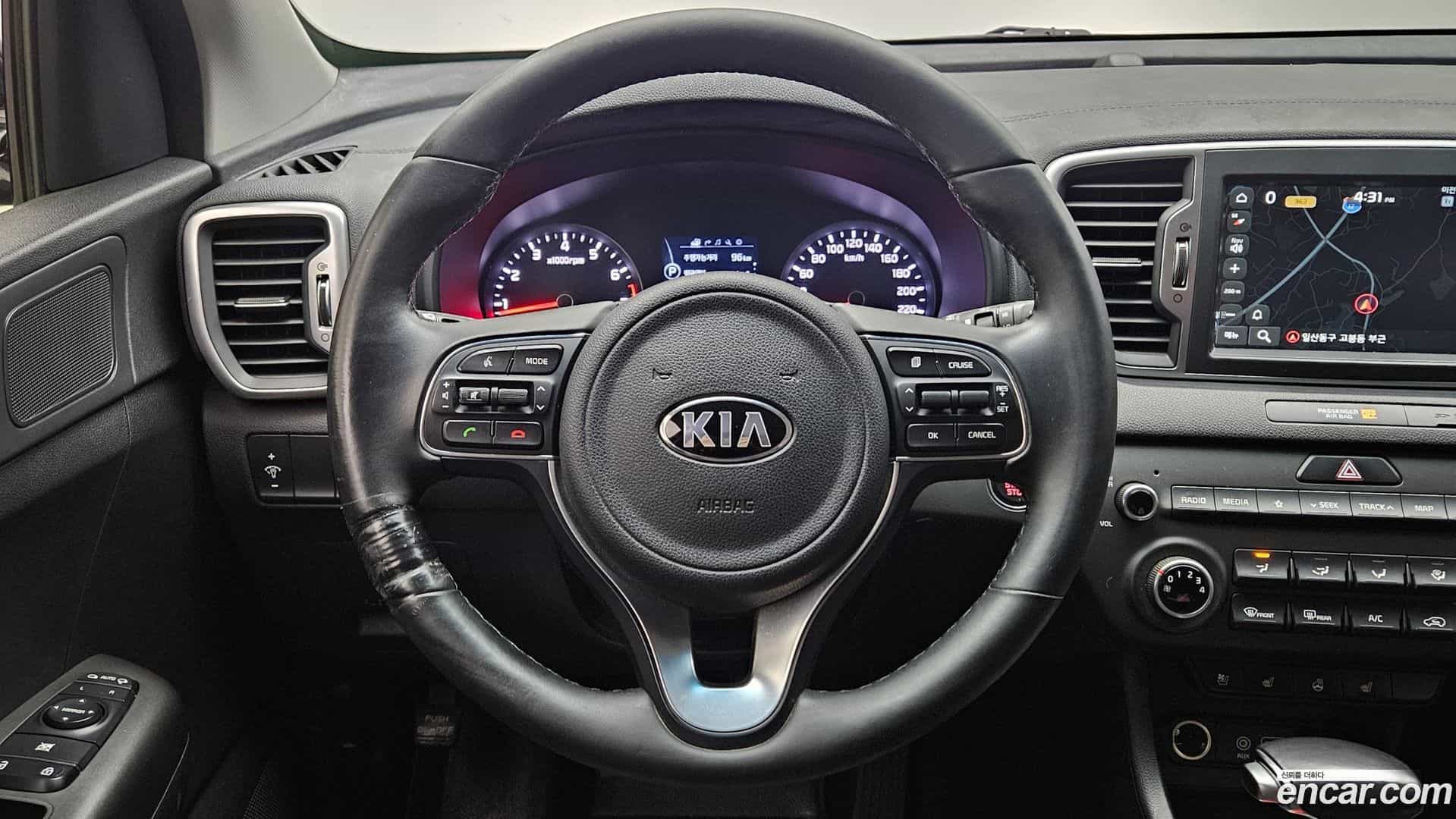 Sportage Kia 2017.5-OPTION-018