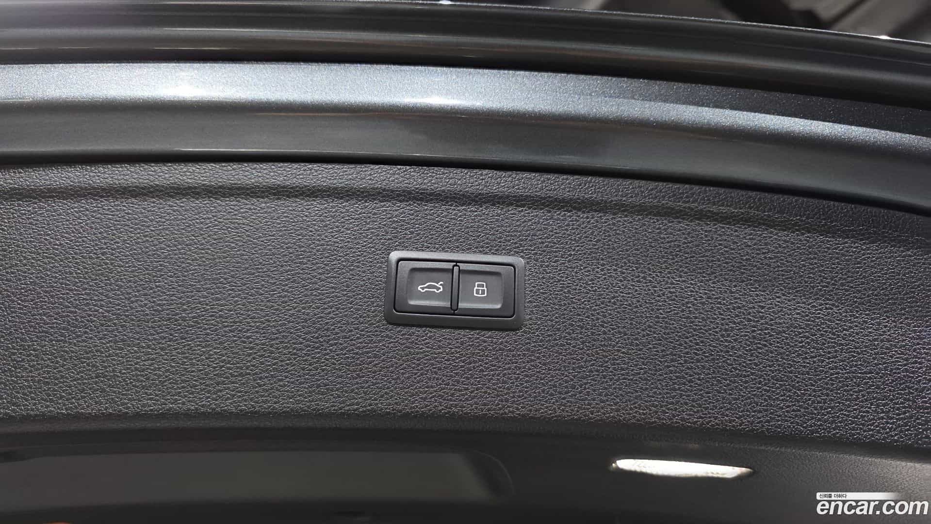 SQ5 Audi 2022.8-OPTION-024
