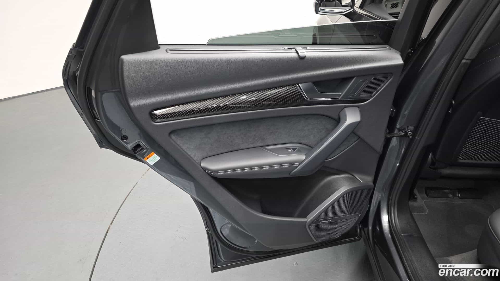 SQ5 Audi 2022.8-INNER-035