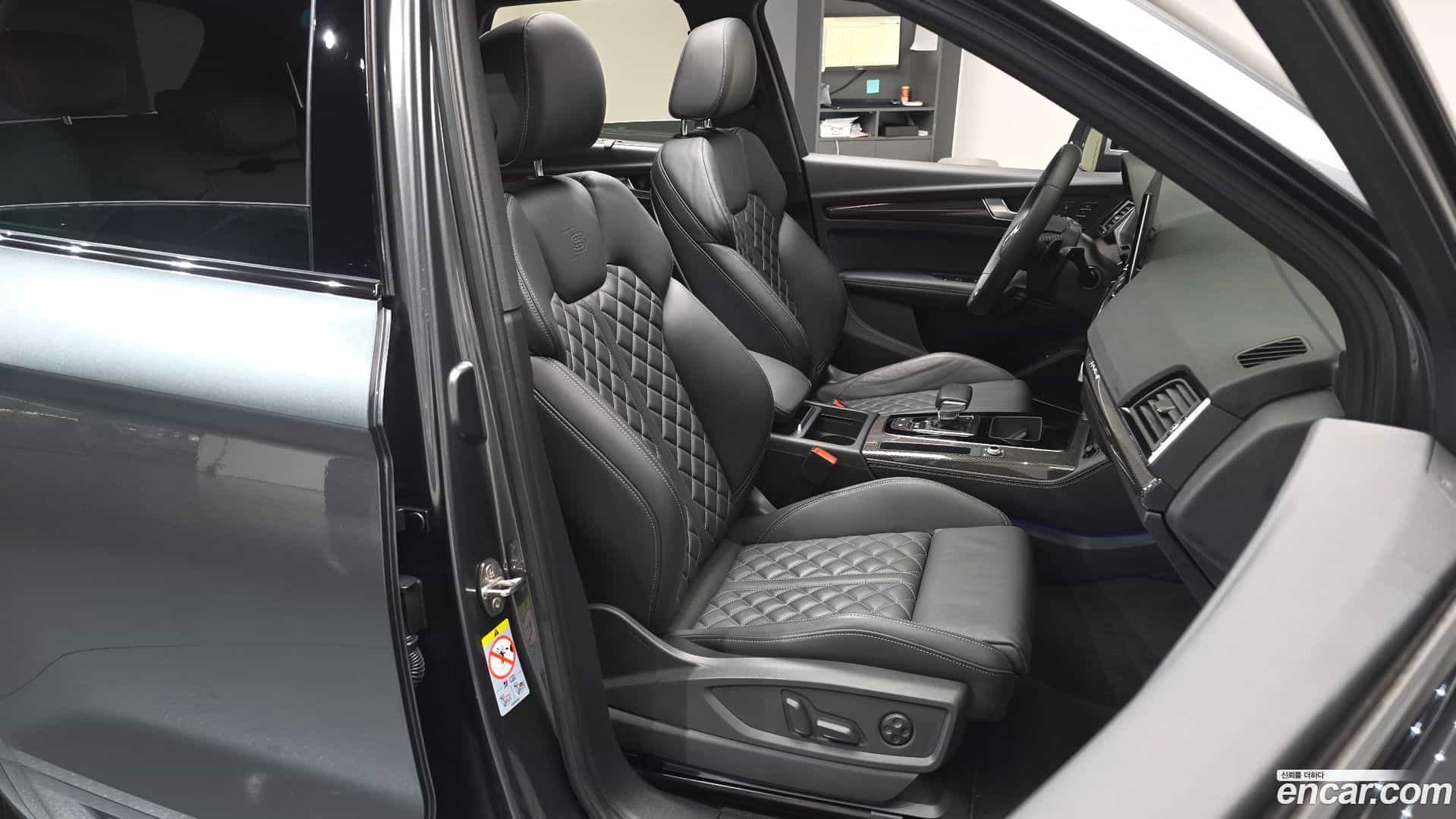 SQ5 Audi 2022.8-INNER-036