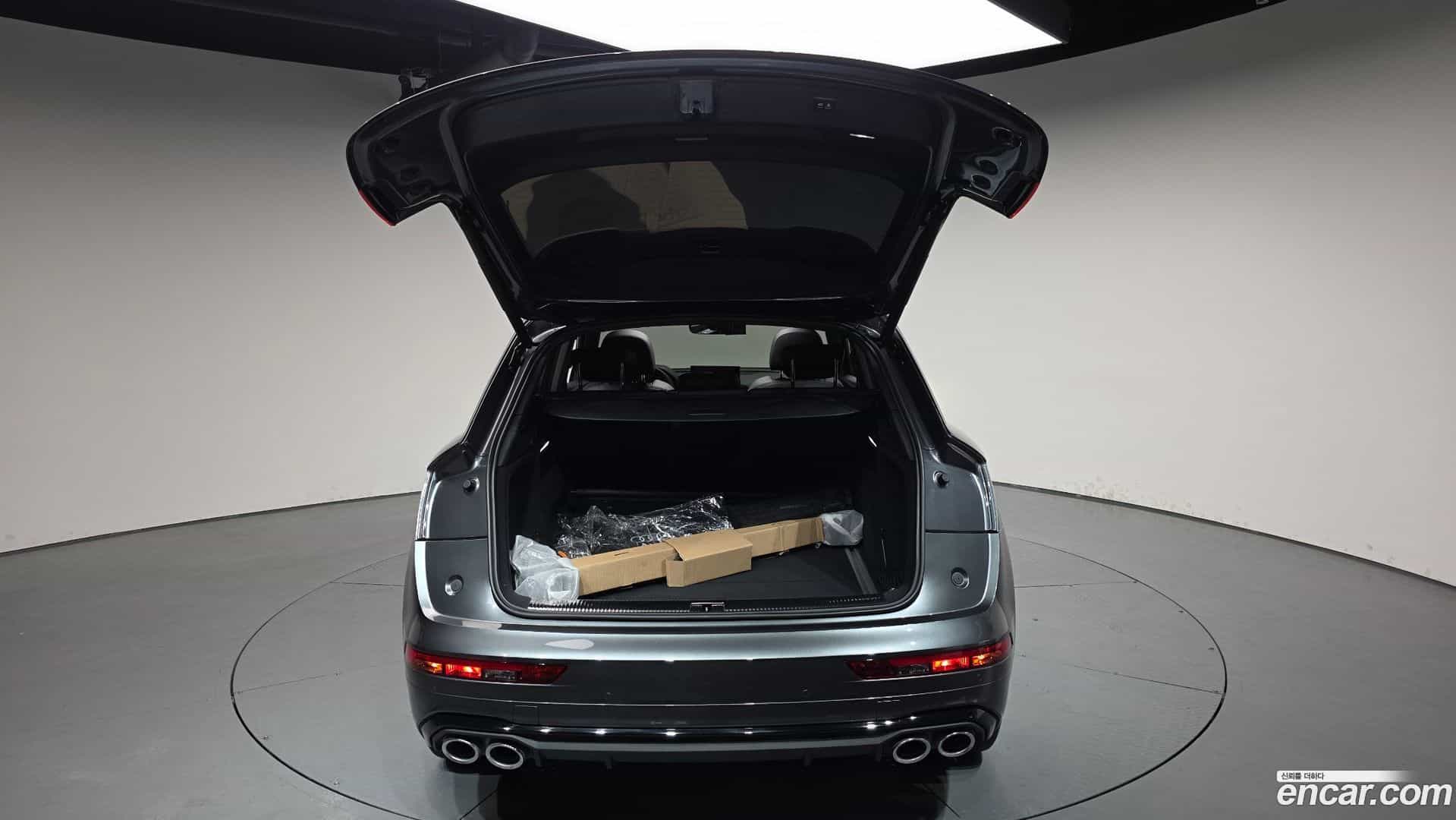 SQ5 Audi 2022.8-OPTION-050