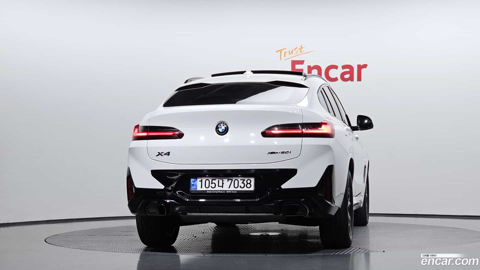 X4 BMW 2023.0-OUTER-004