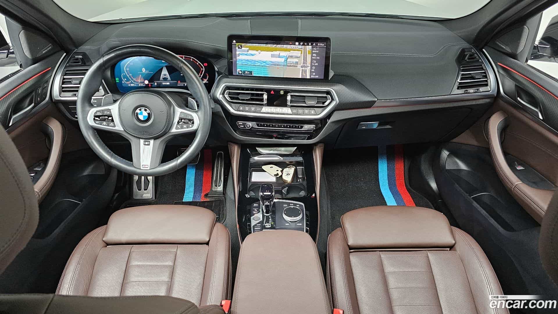 X4 BMW 2023.0-INNER-007