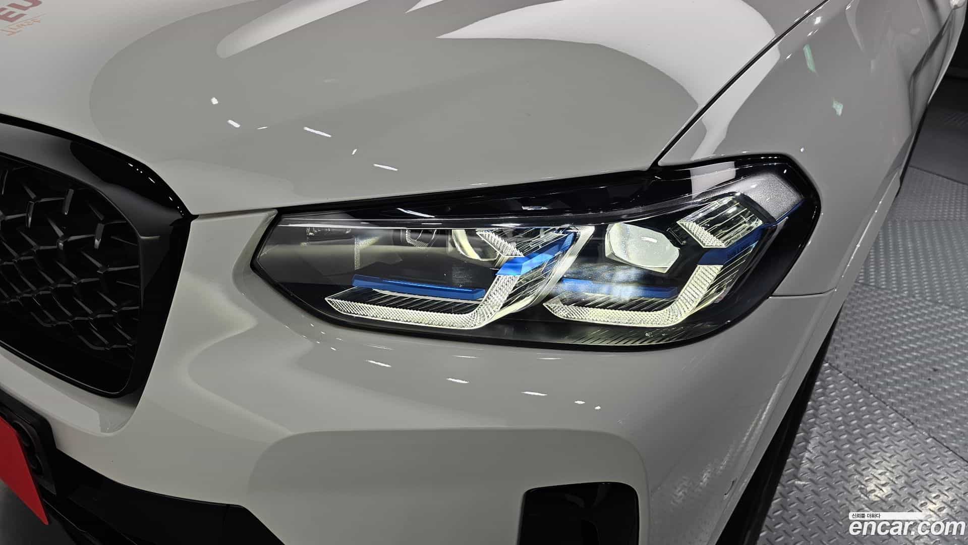 X4 BMW 2023.0-OUTER-032