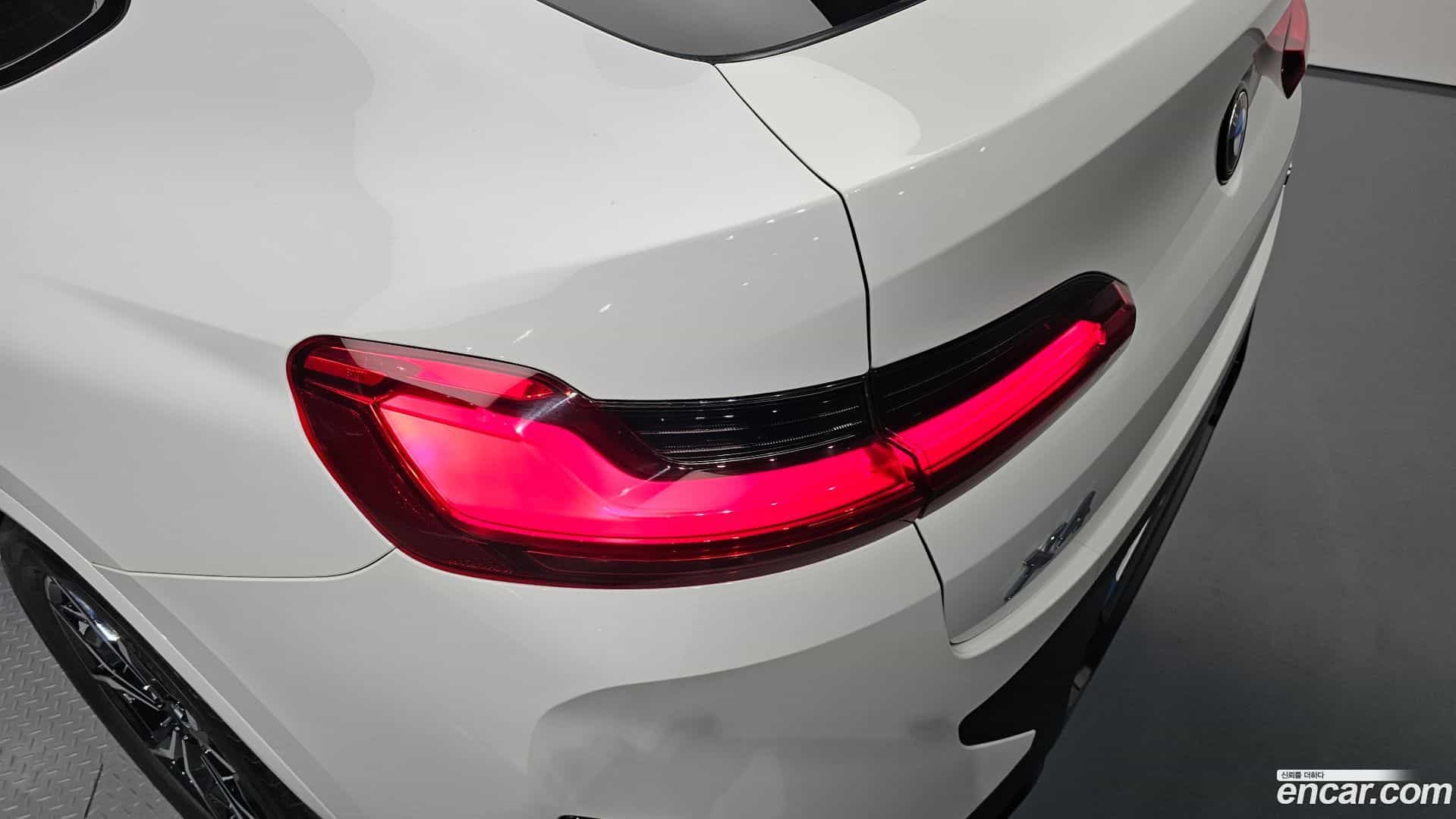 X4 BMW 2023.0-OUTER-033