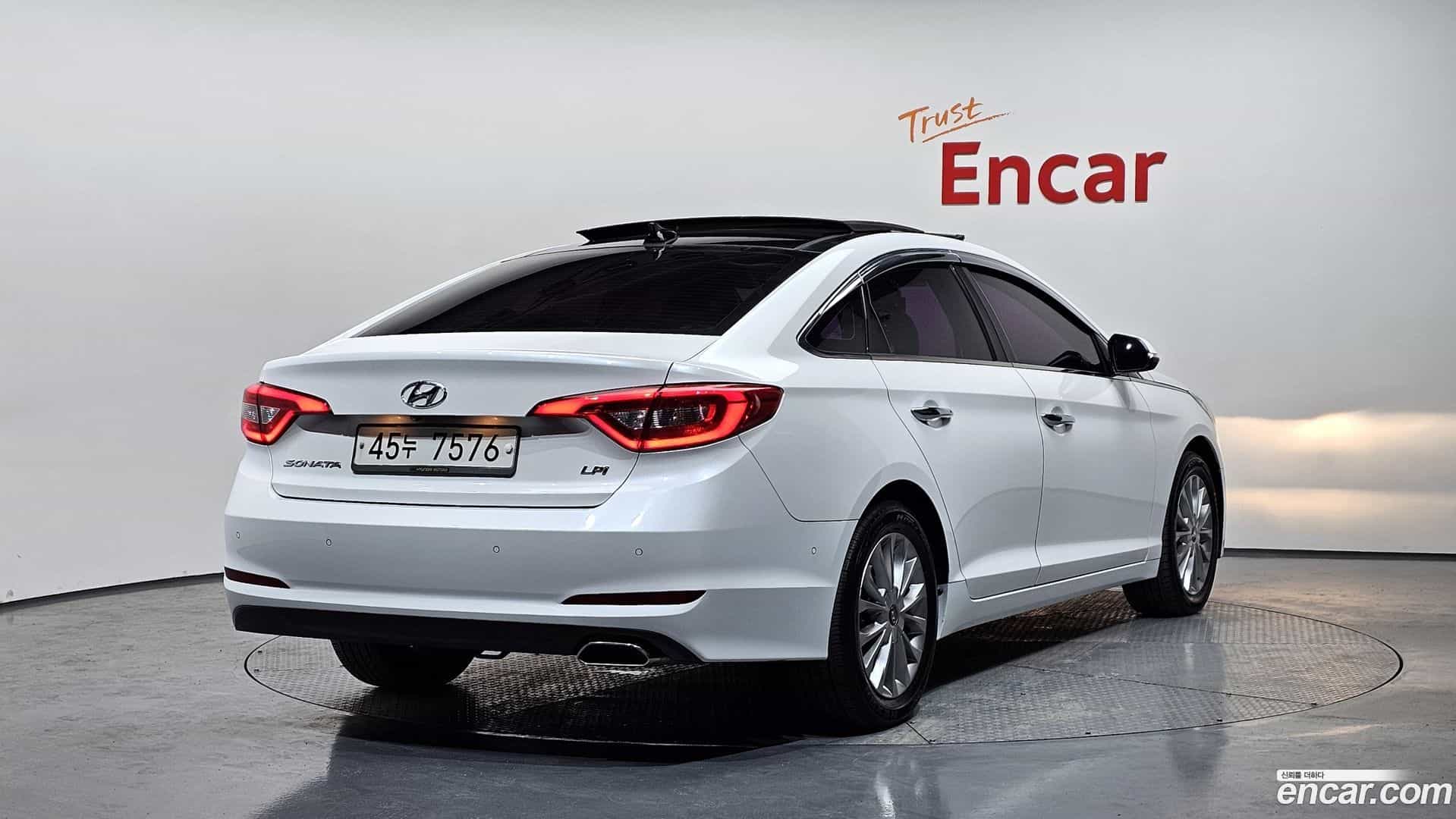 Sonata Hyundai 2015.6-OUTER-002