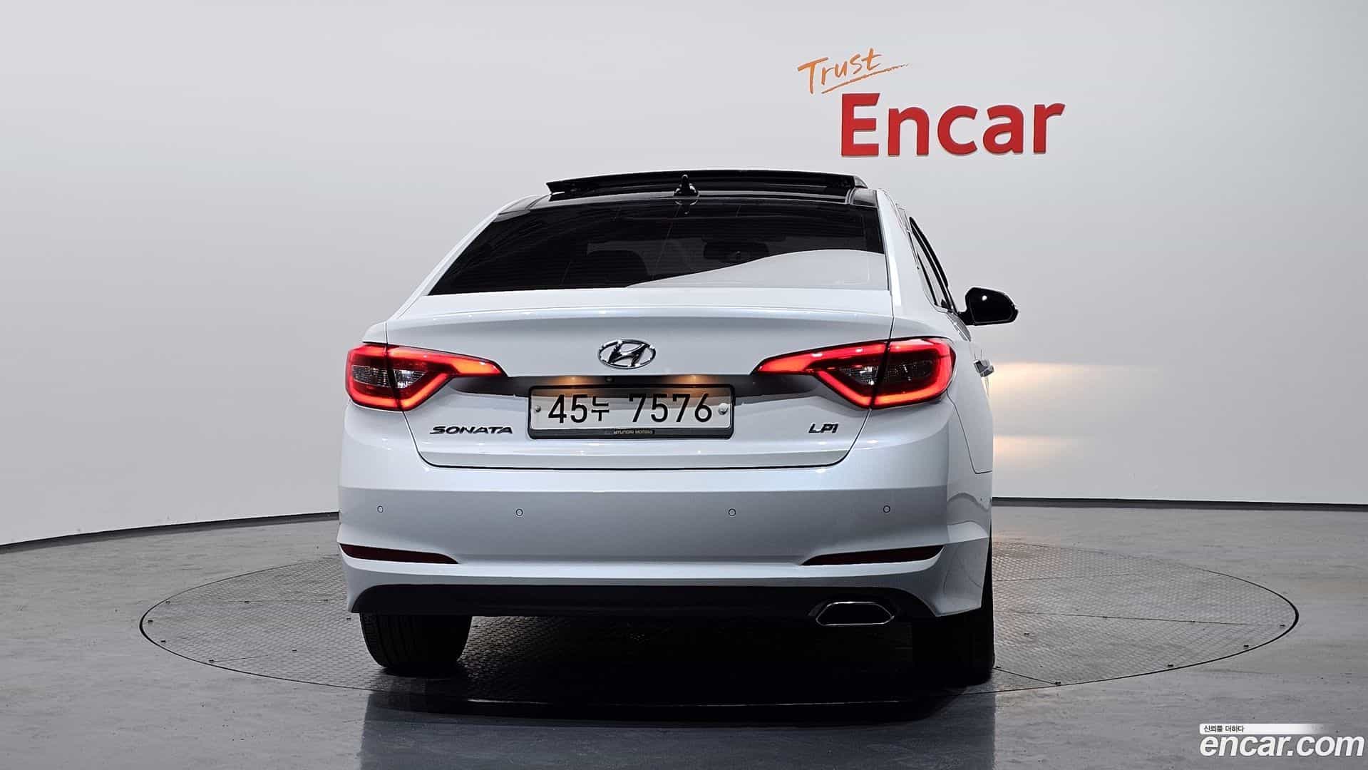 Sonata Hyundai 2015.6-OUTER-004