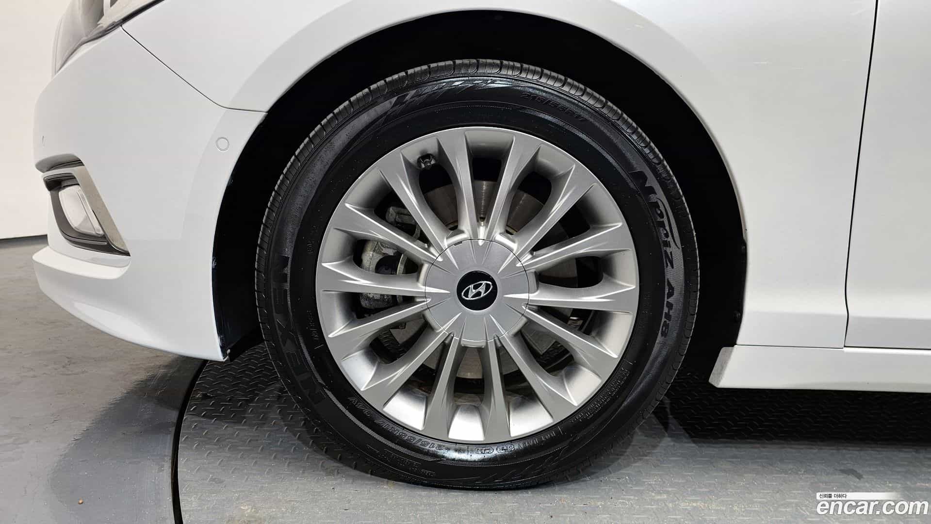 Sonata Hyundai 2015.6-OUTER-005