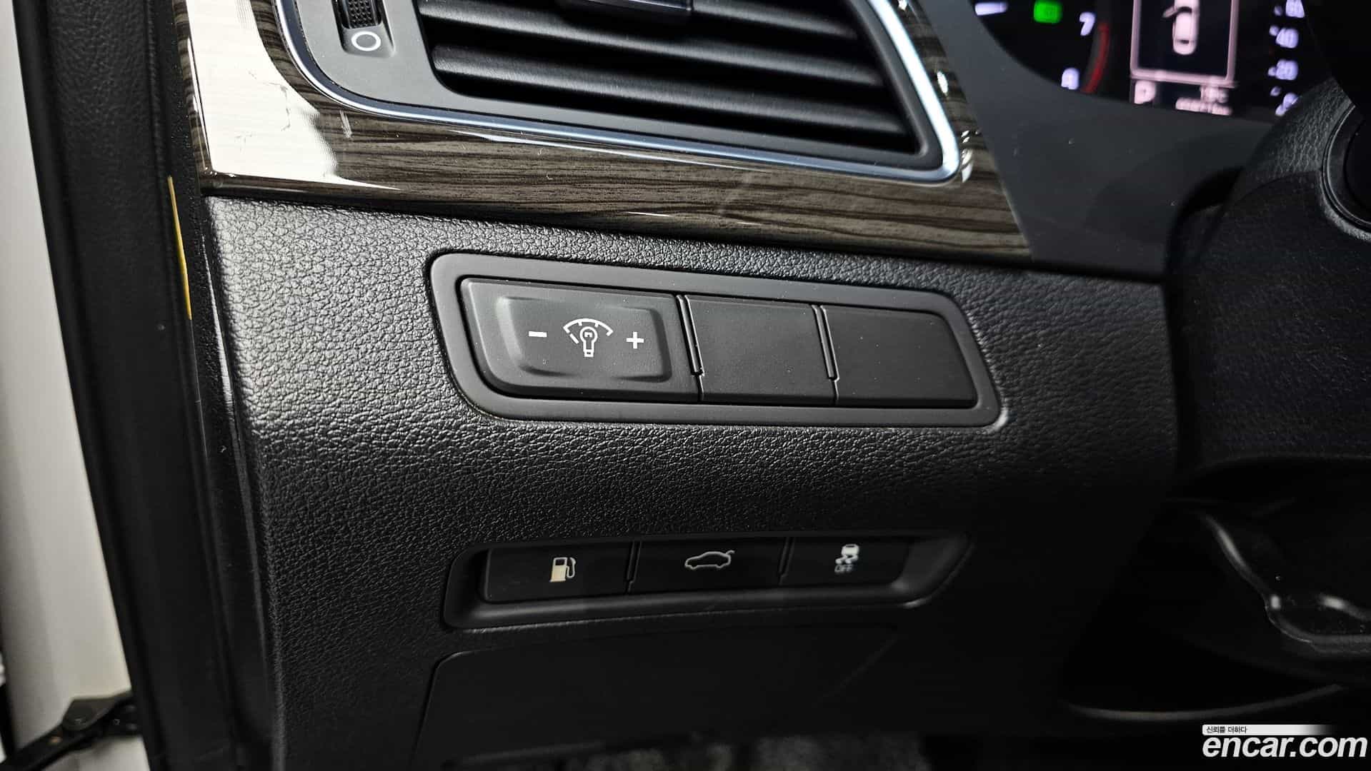 Sonata Hyundai 2015.6-OPTION-020