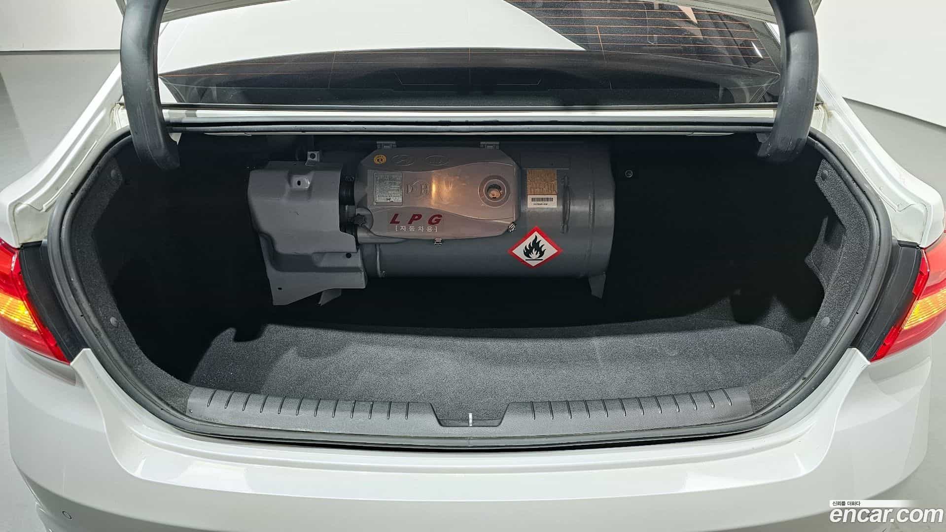 Sonata Hyundai 2015.6-OPTION-024