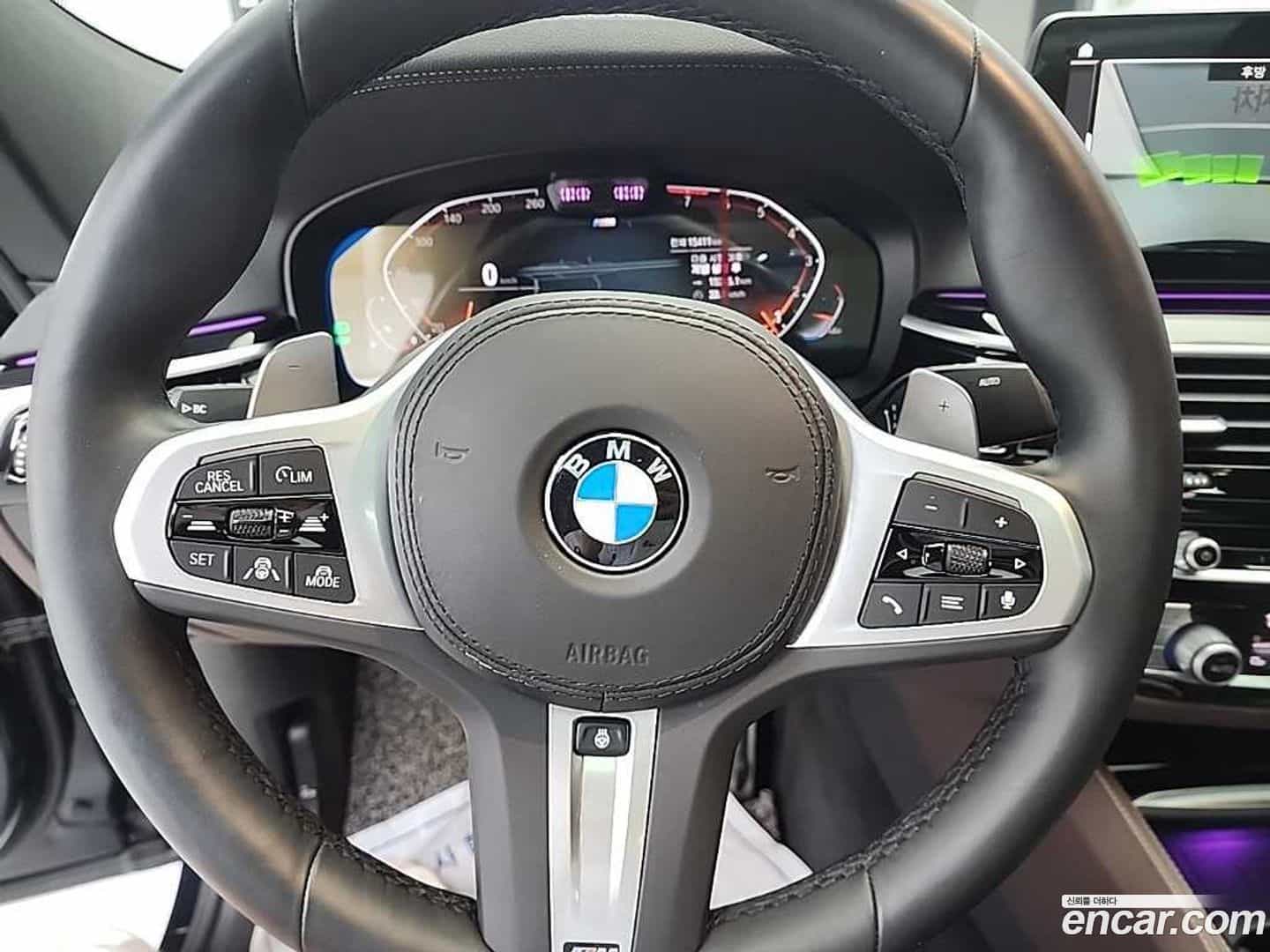 Gran Turismo BMW 2024.2-INNER-009
