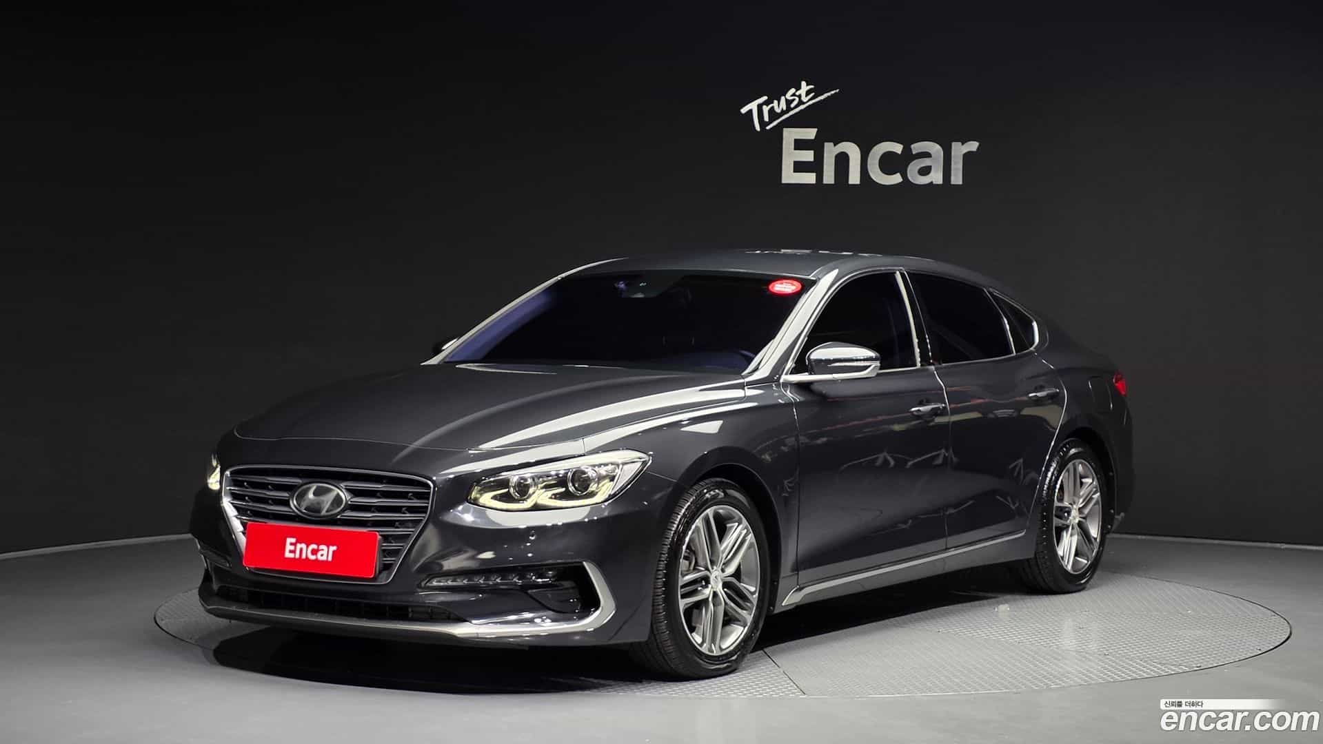 Grandeur Hyundai 2017.1-OUTER-001