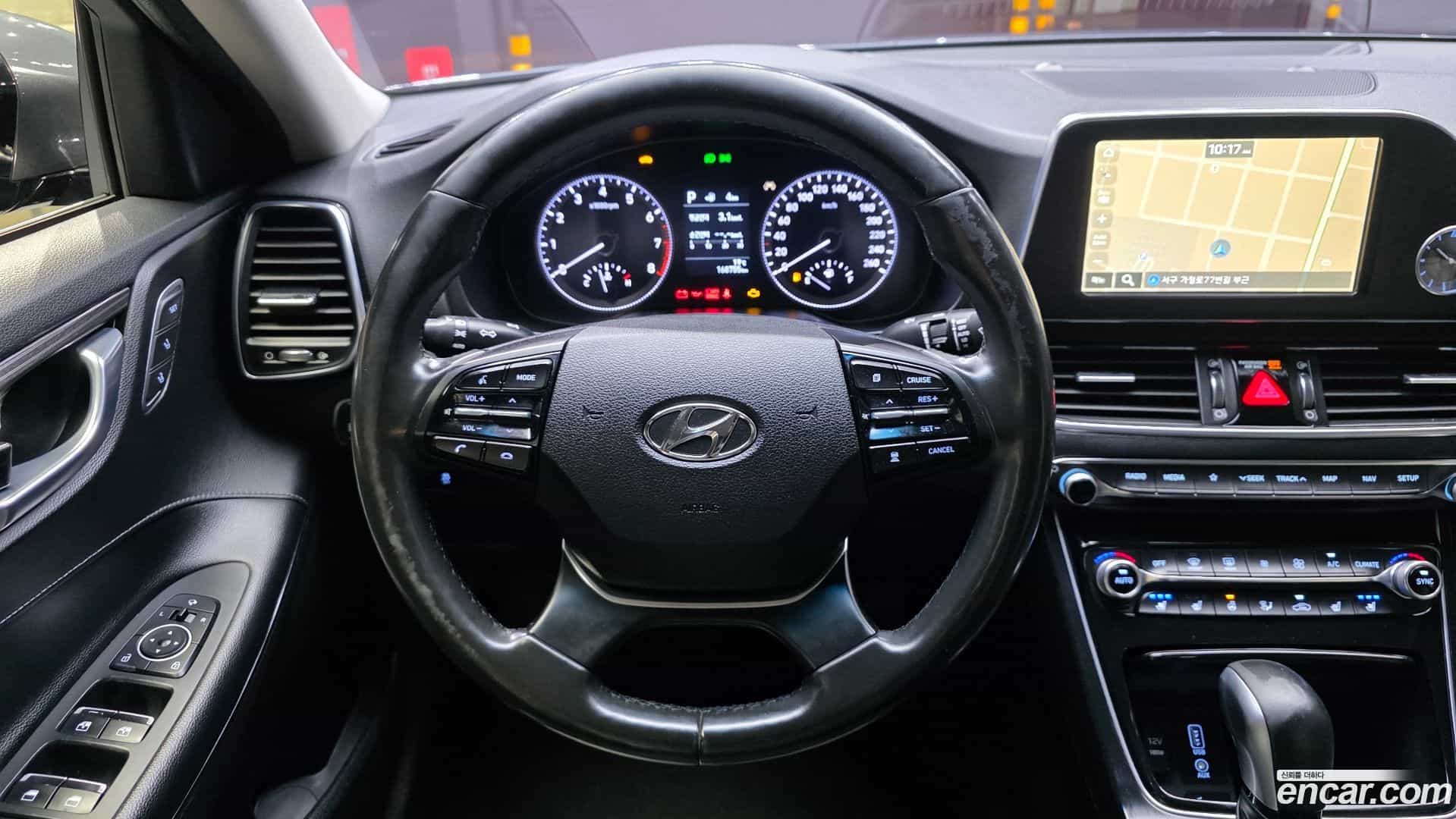 Grandeur Hyundai 2017.1-OPTION-017