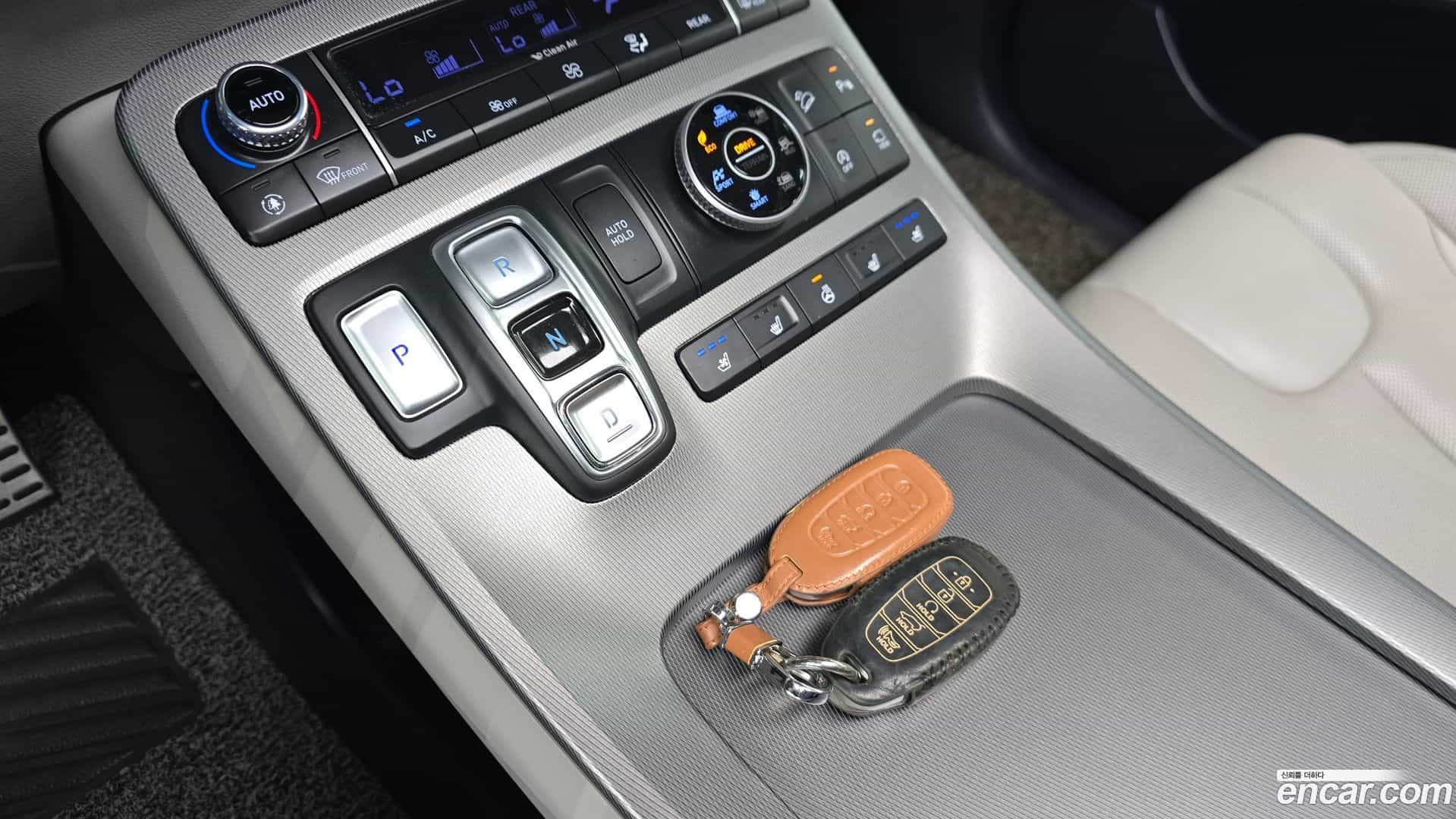 Palisade Hyundai 2020.3-INNER-009
