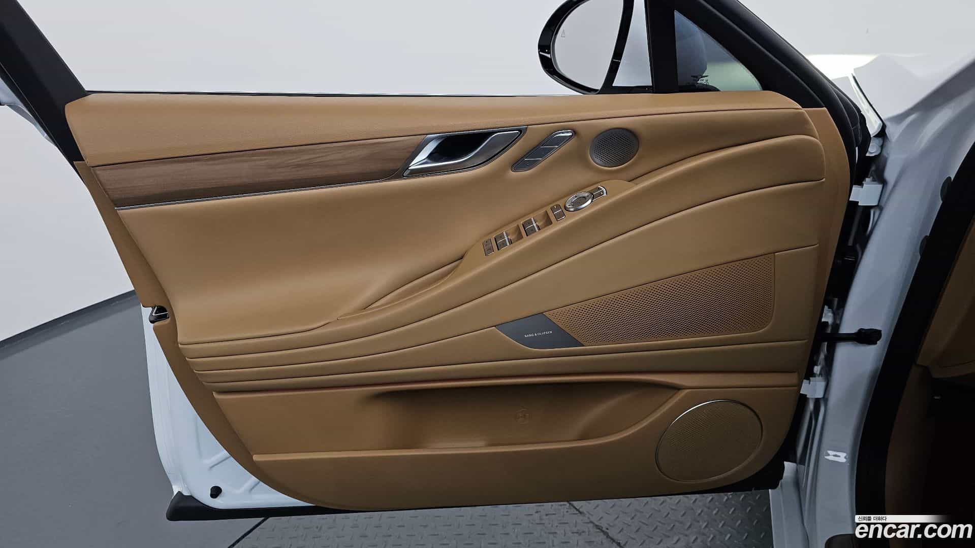 G80 Genesis 2024.5-INNER-034