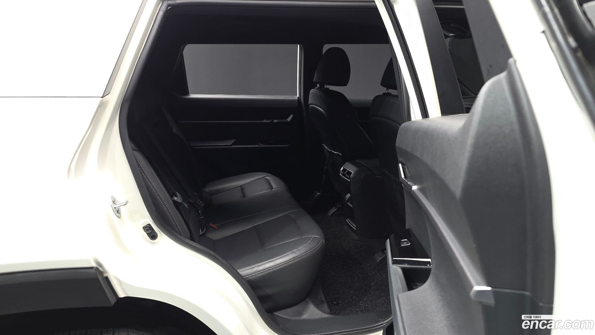 Main__Slider__Photo:Torres KG Mobility 2022.6-11