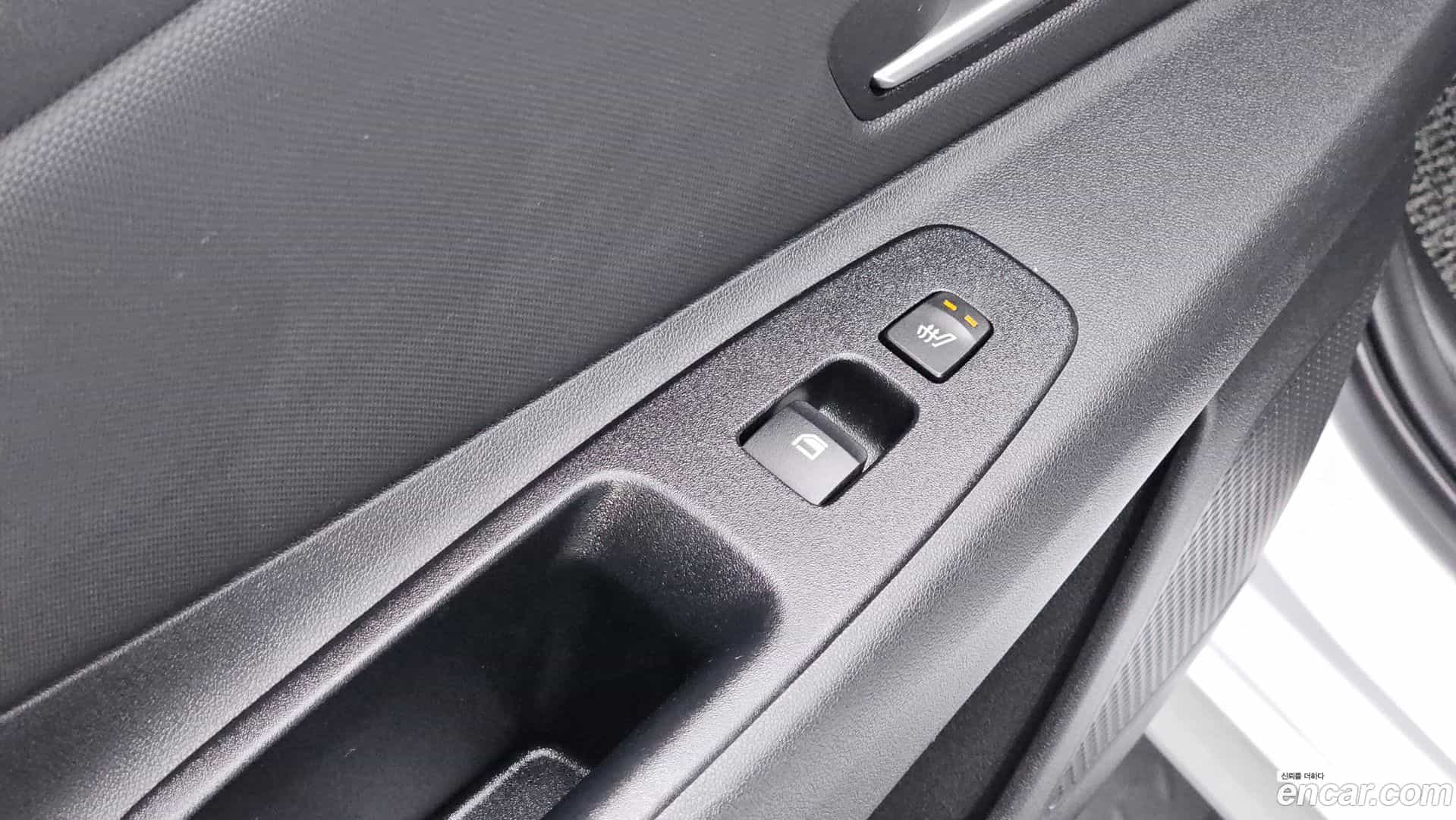 AVANTE Hyundai 2023.10-OPTION-040