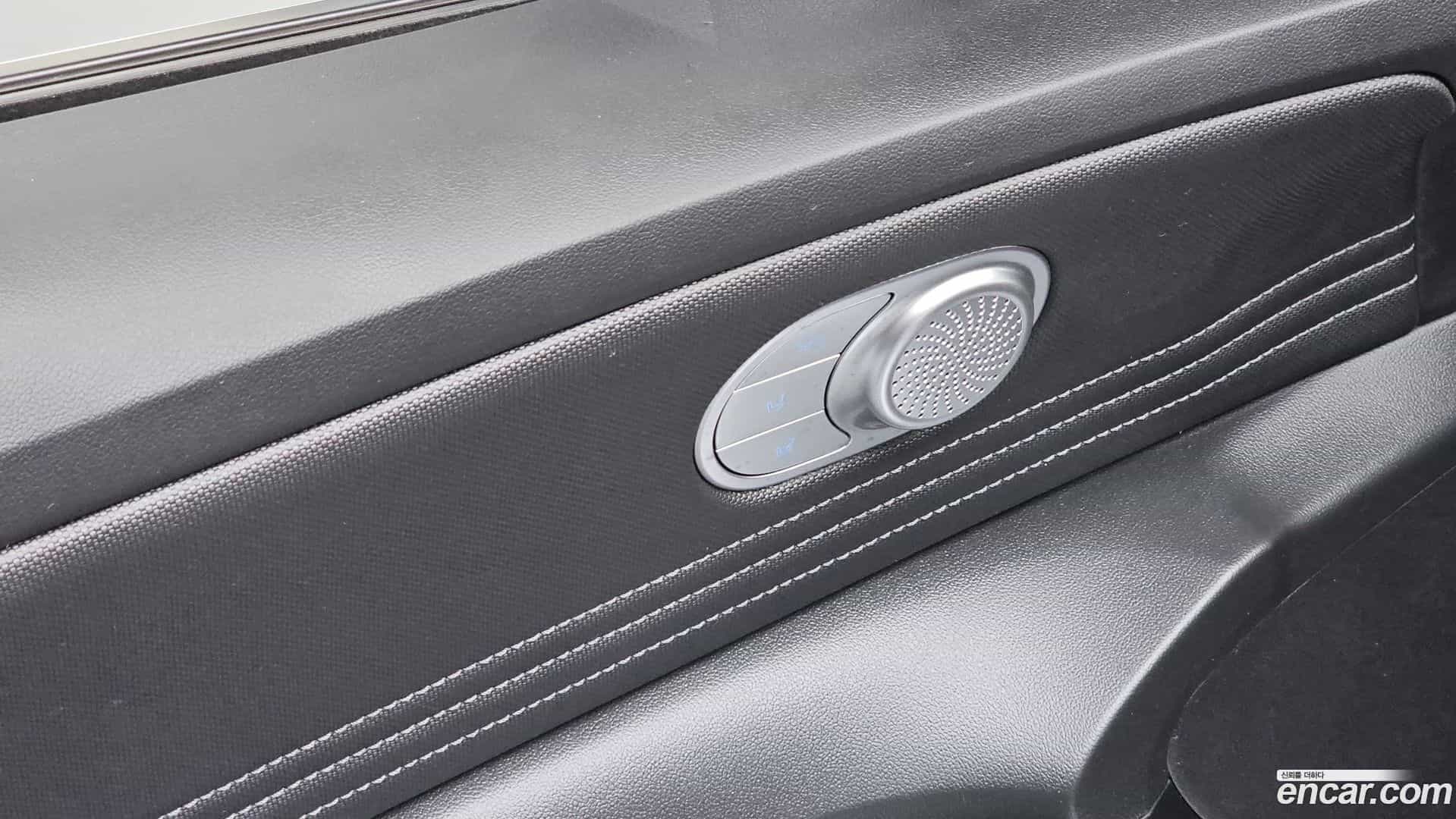AVANTE Hyundai 2023.10-OPTION-041
