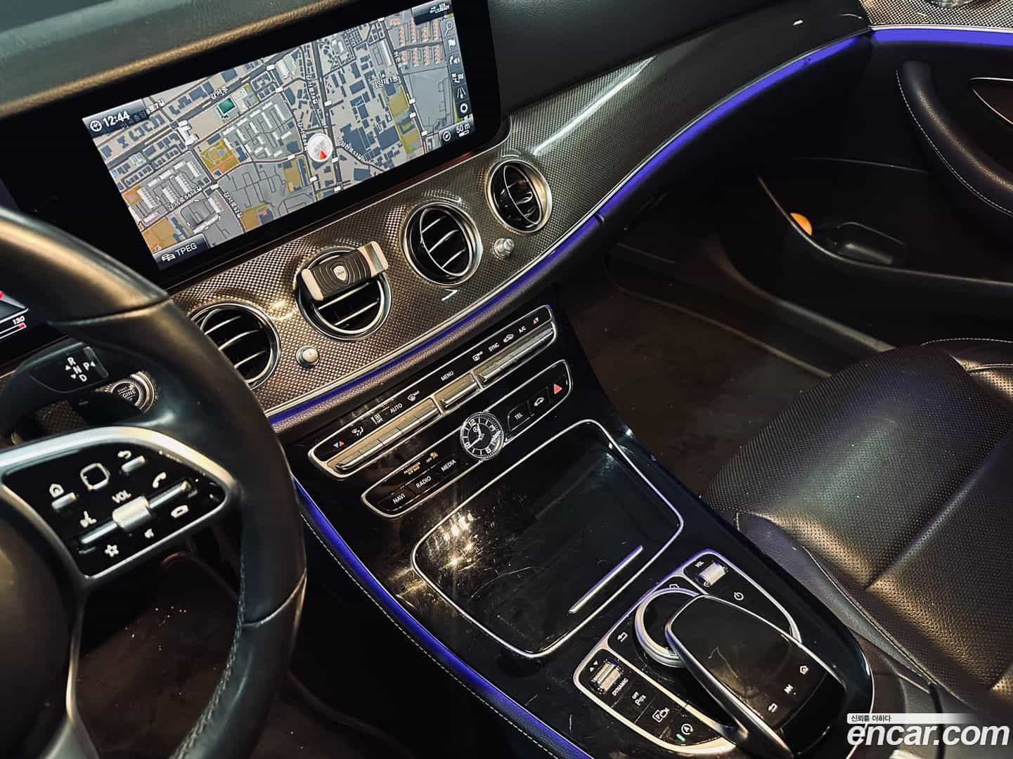 E-Class Mercedes-Benz 2020.3-OUTER-006
