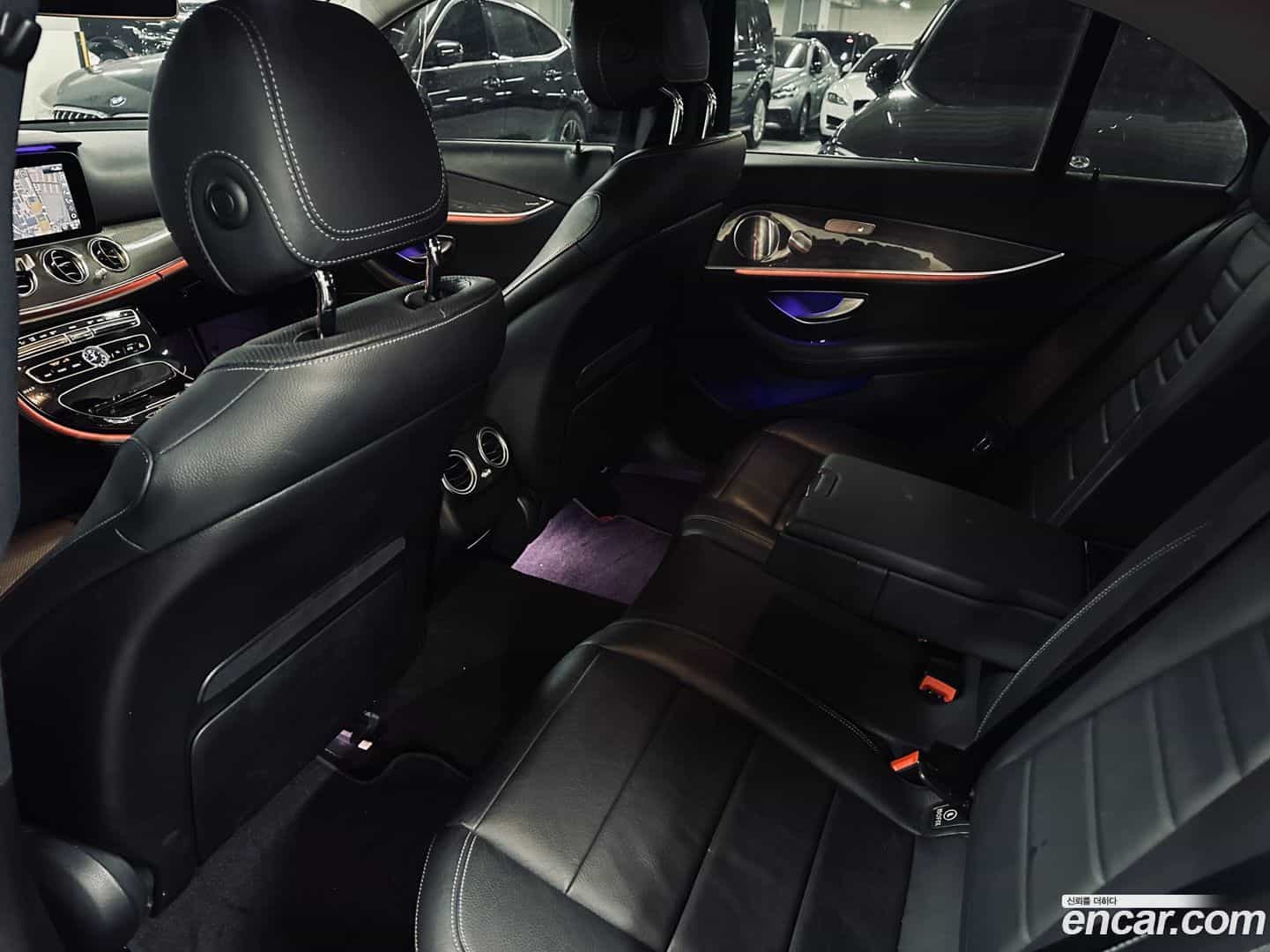 E-Class Mercedes-Benz 2020.3-OPTION-015