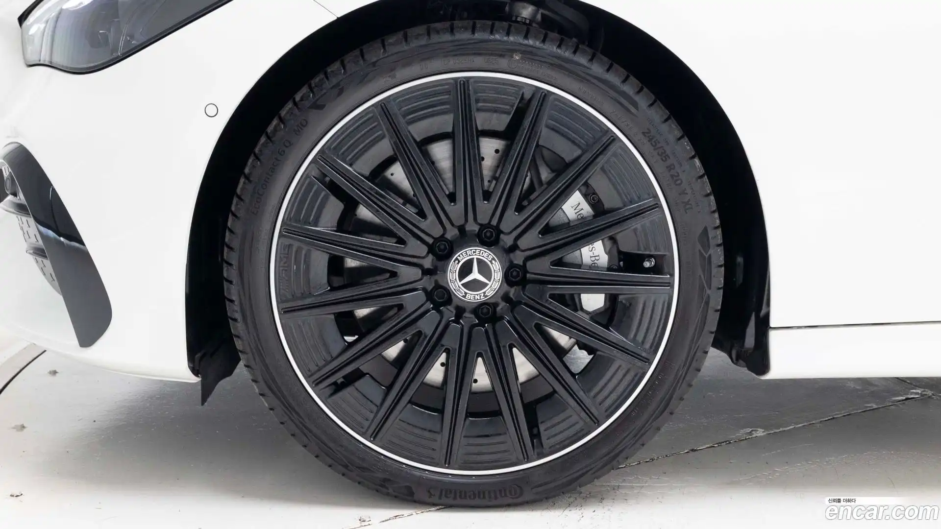CLE-Class Mercedes-Benz 2025.11-OUTER-005