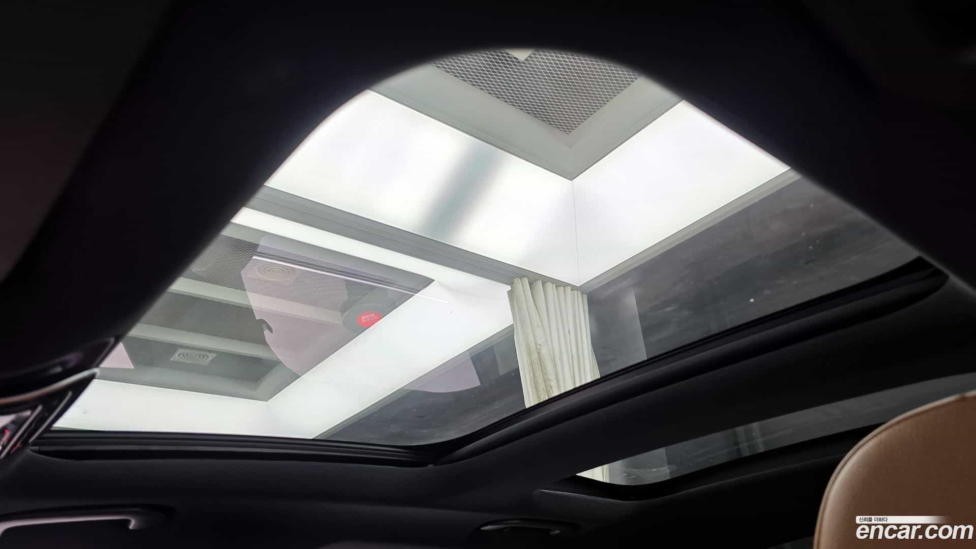 E-Class Mercedes-Benz 2024.8-OPTION-023