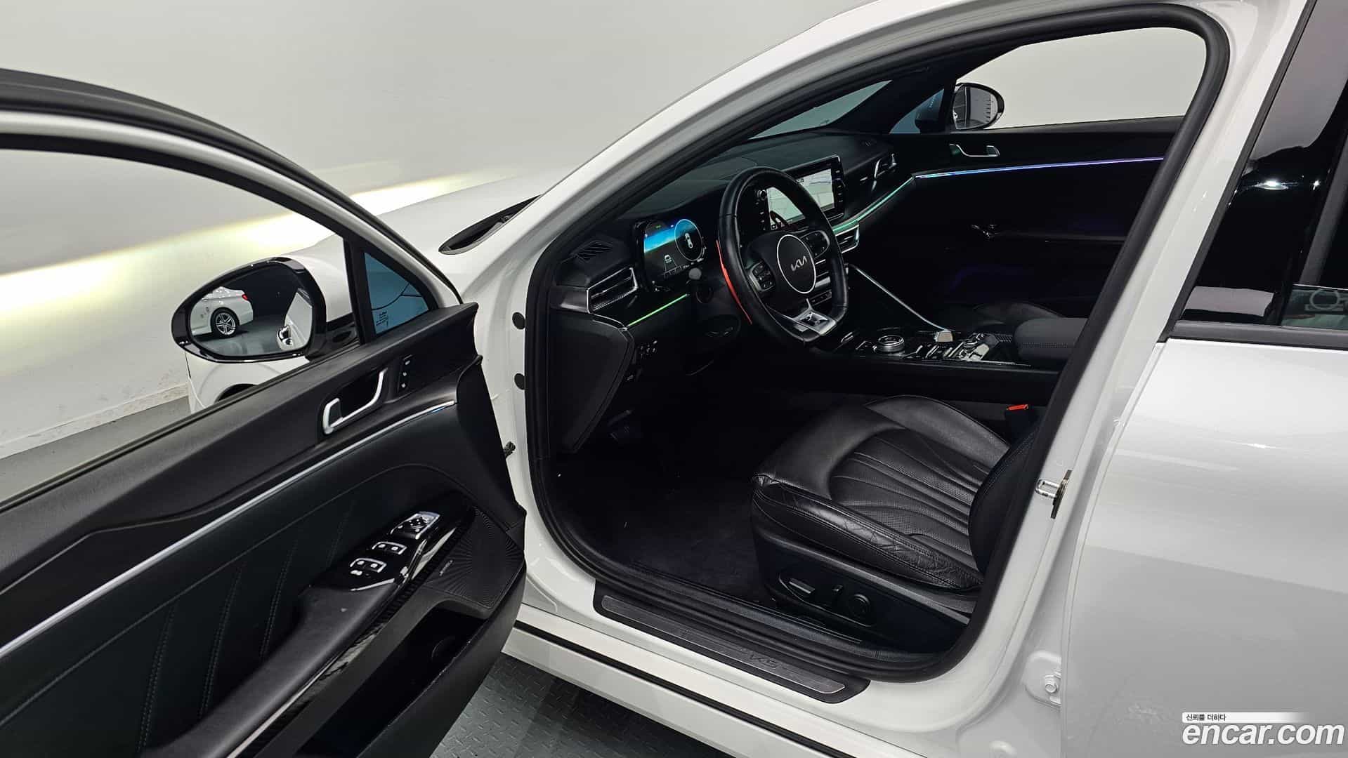 K5 Kia 2023.2-INNER-010