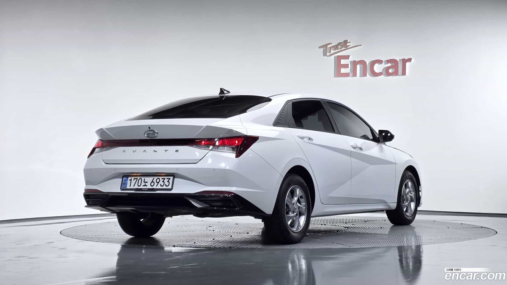 AVANTE Hyundai 2020.7-OUTER-002