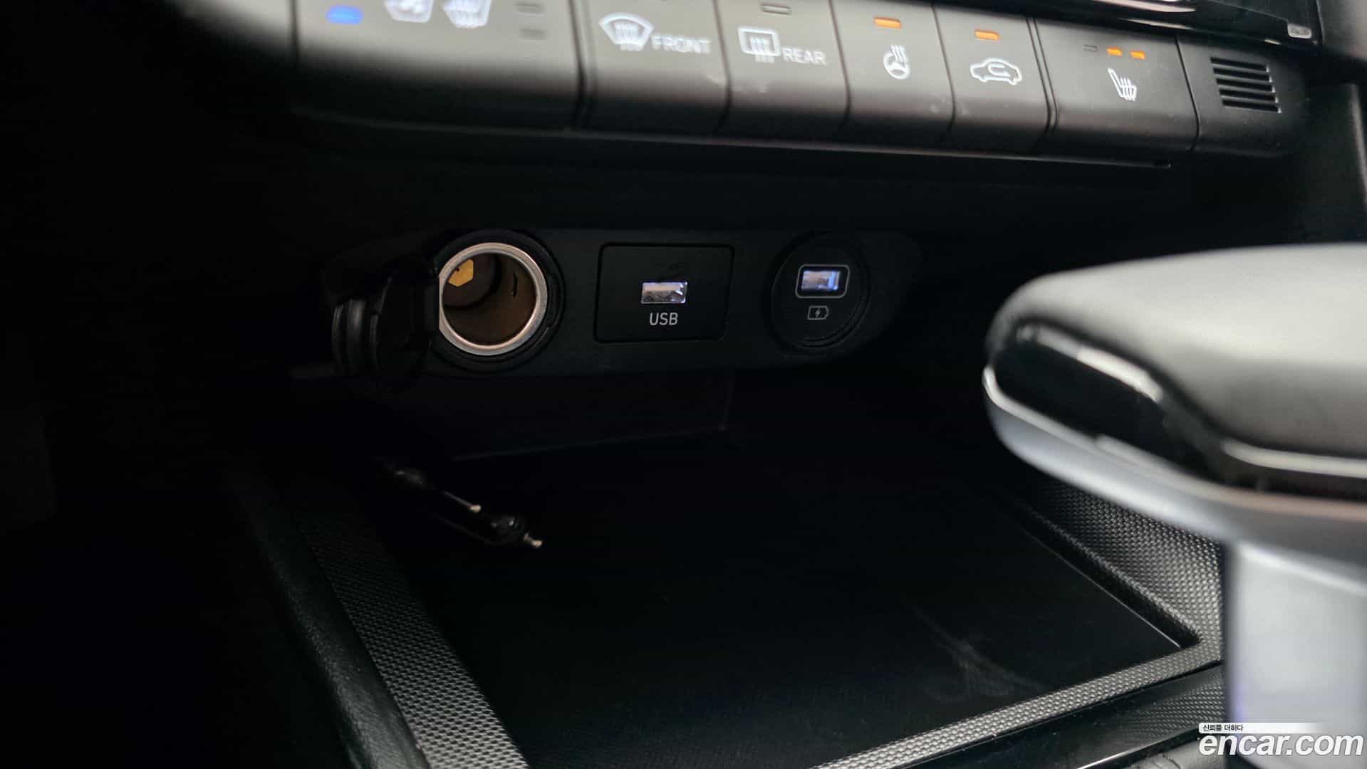 AVANTE Hyundai 2020.7-OPTION-022