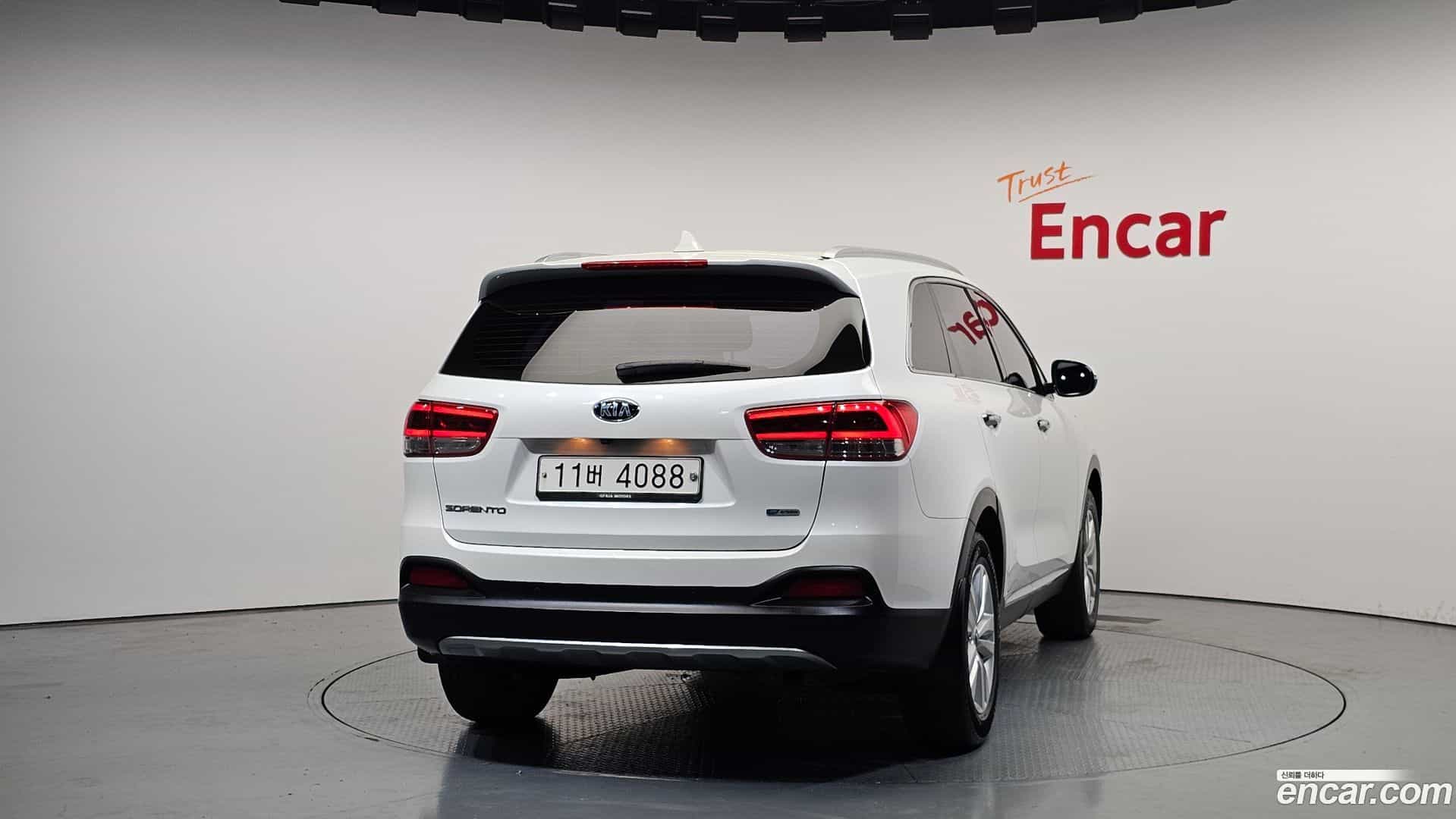 Sorento Kia 2017.5-OUTER-004