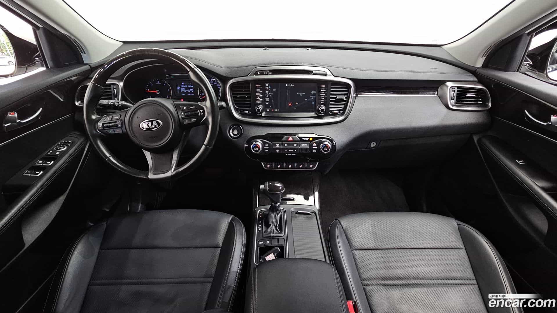 Sorento Kia 2017.5-INNER-007