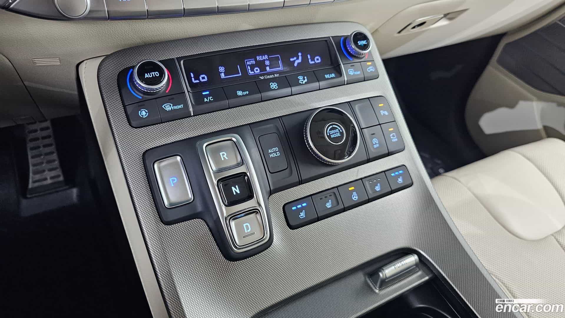 Palisade Hyundai 2022.3-INNER-009