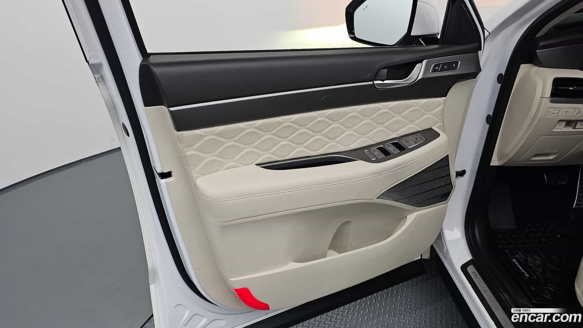 Palisade Hyundai 2022.3-INNER-034