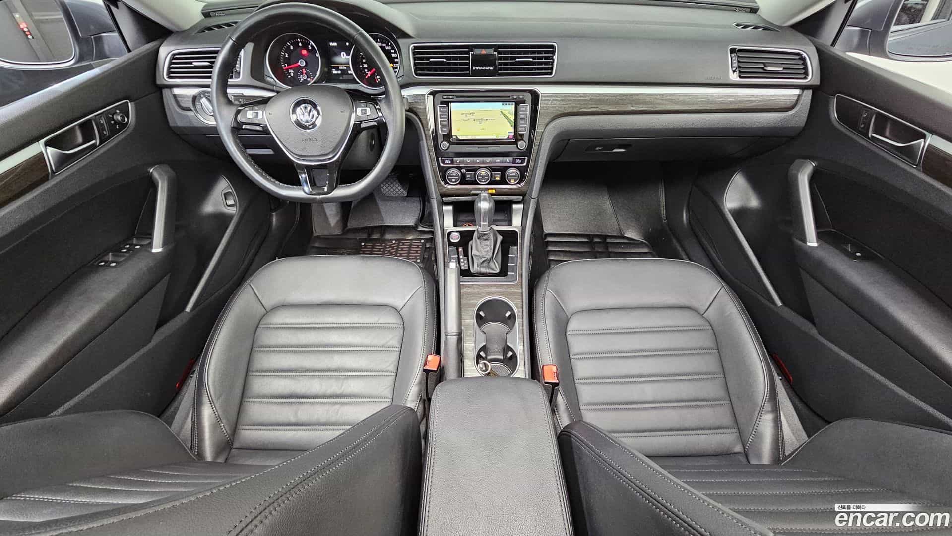 Passat Volkswagen 2018.9-INNER-007