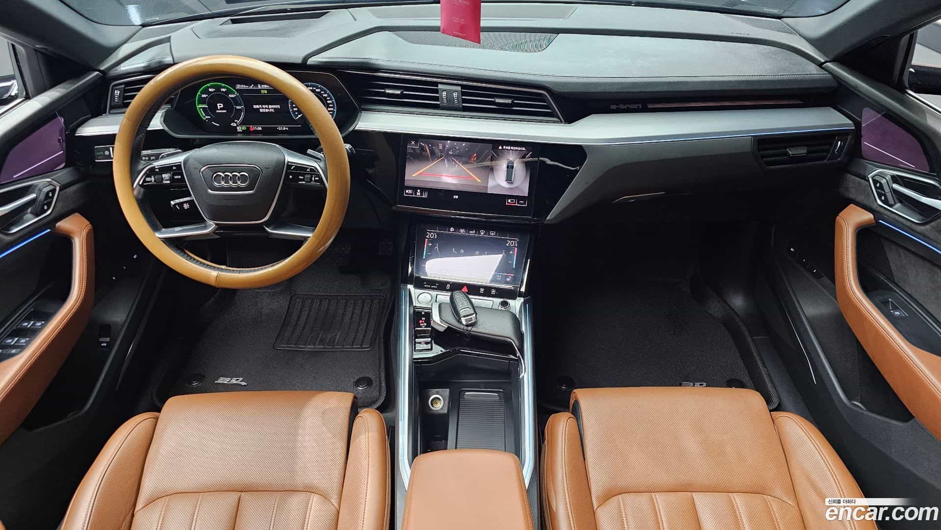 e-tron Audi 2020.11-INNER-007
