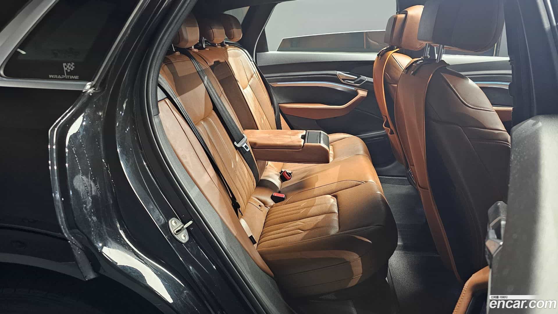 e-tron Audi 2020.11-OPTION-016