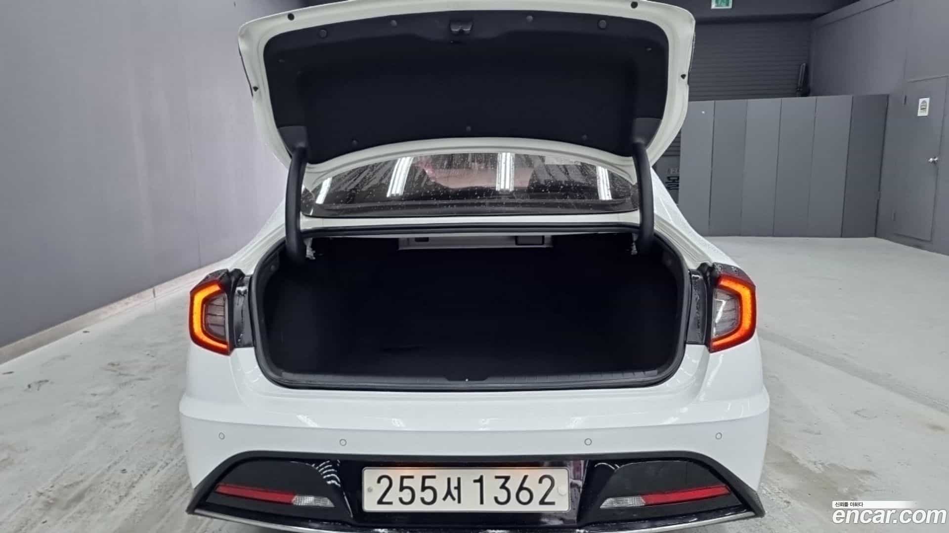 Sonata Hyundai 2022.4-OPTION-023