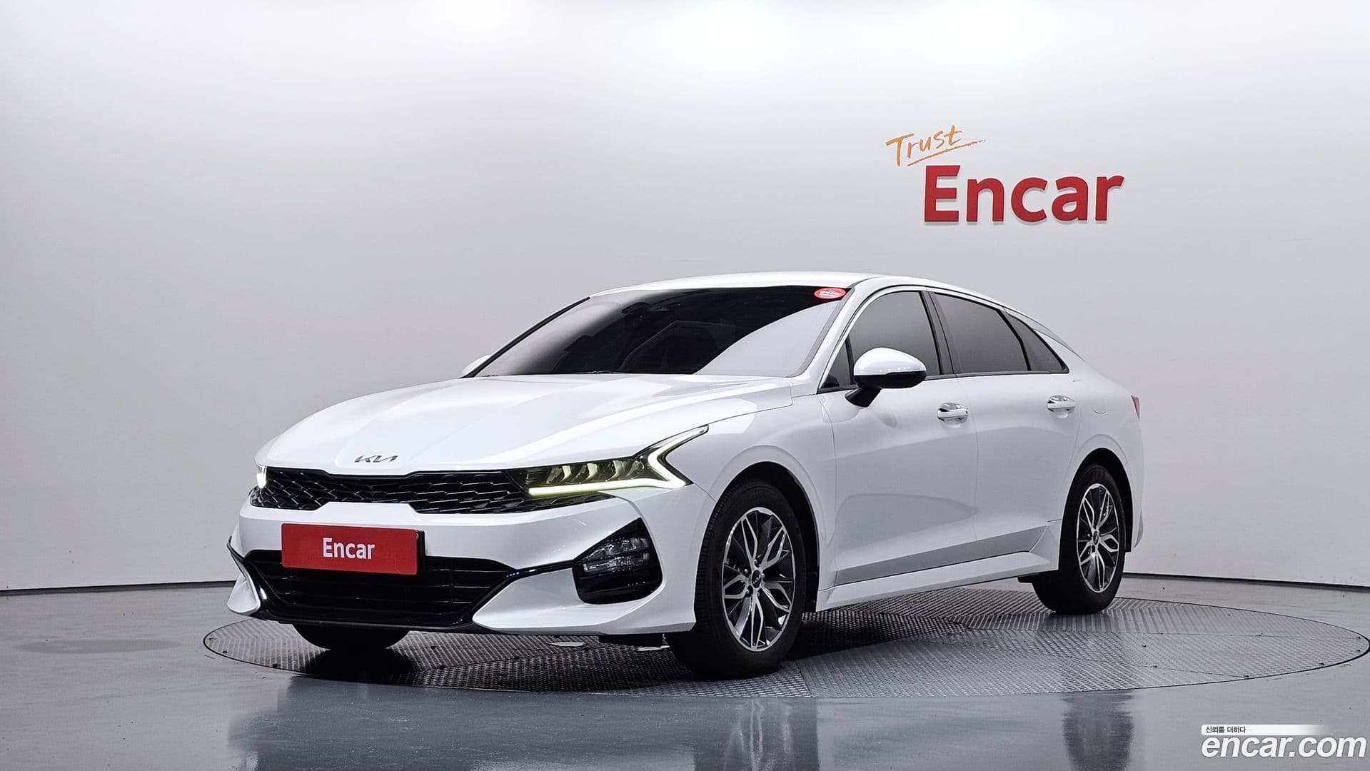 Main__Slider__Photo:K5 Kia 2021.11-0