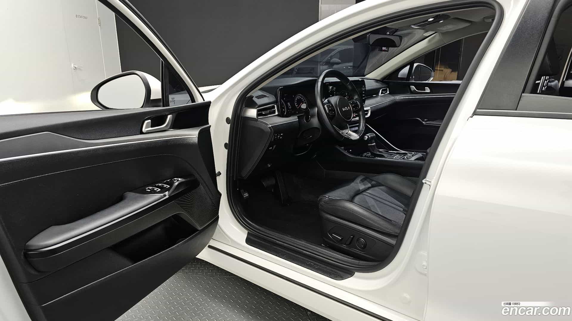 K5 Kia 2021.11-INNER-010
