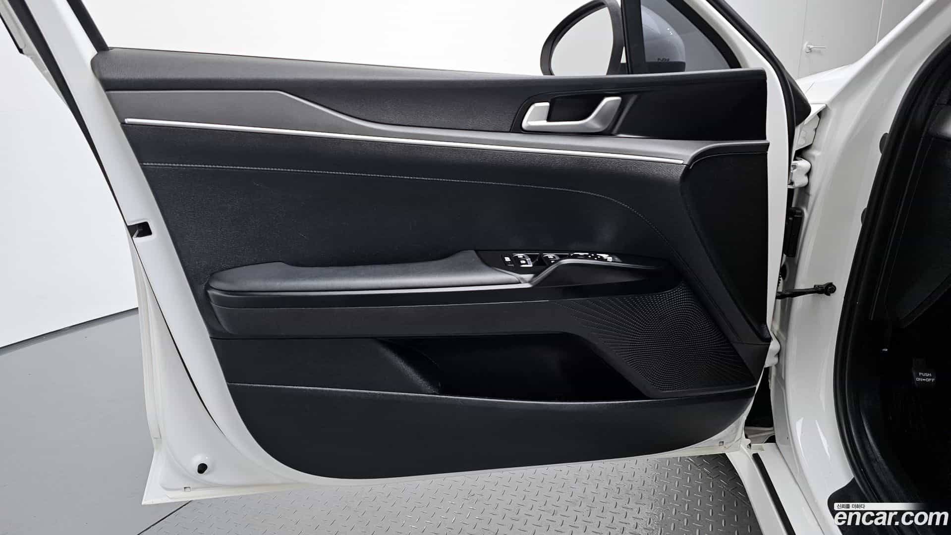 K5 Kia 2021.11-INNER-034