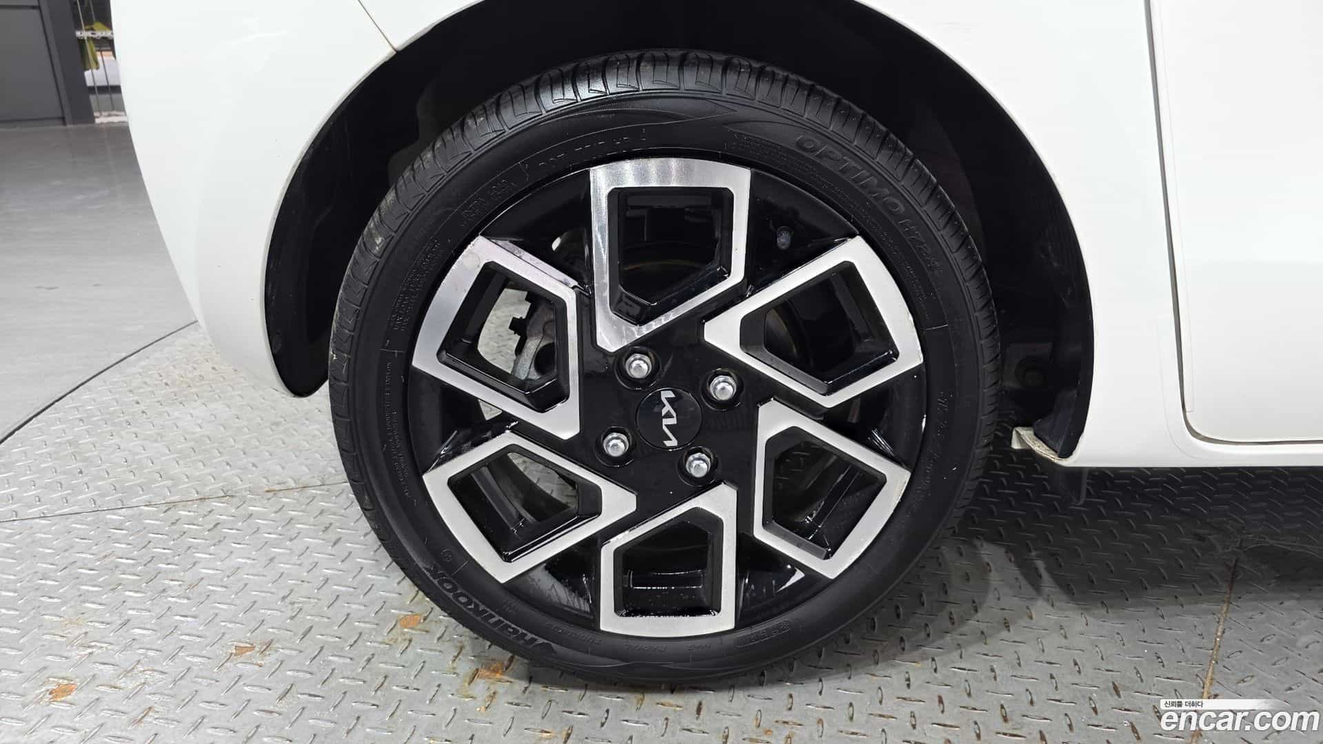 RAY Kia 2023.5-OPTION-024
