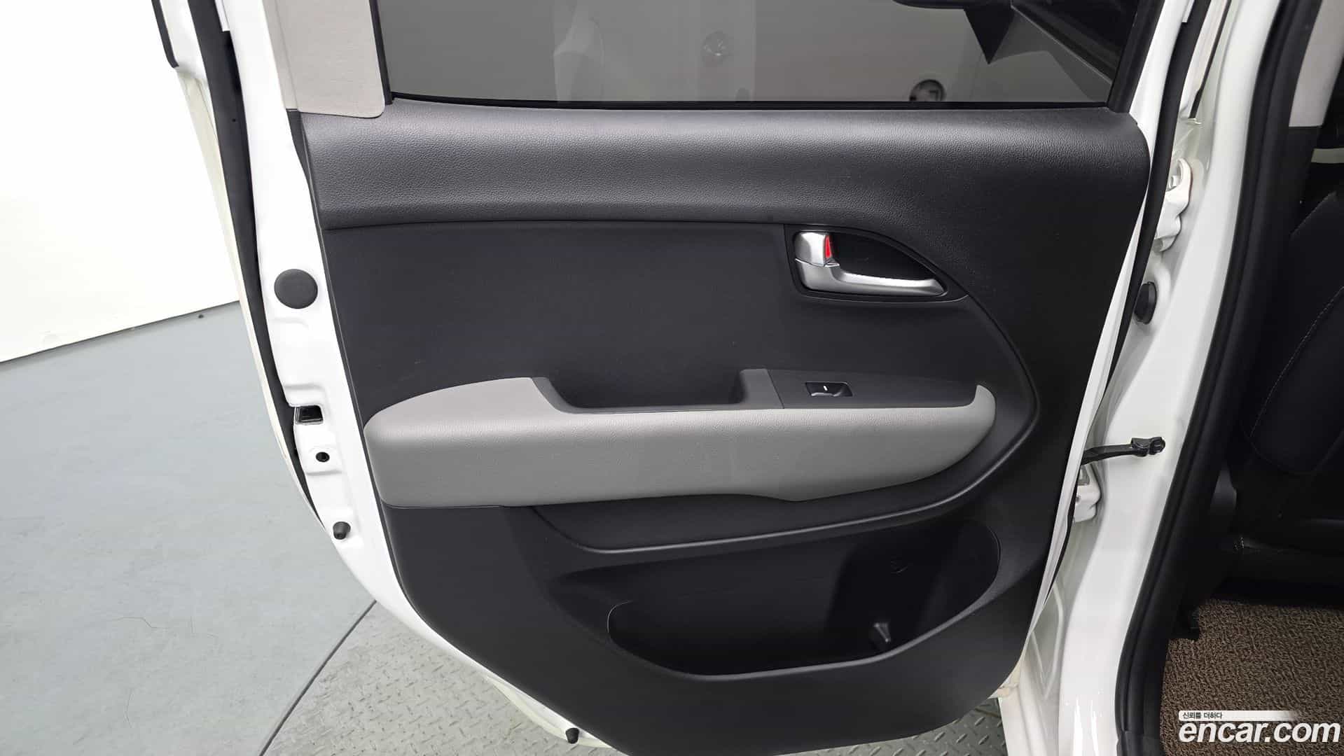 RAY Kia 2023.5-INNER-035