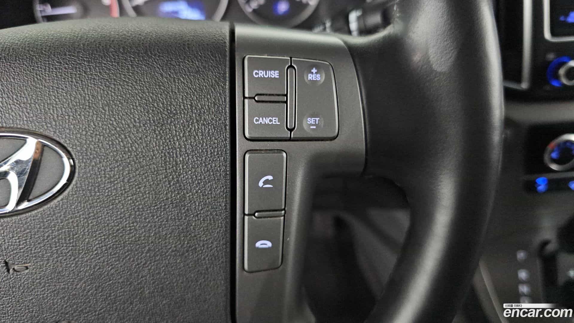 Starex Hyundai 2018.7-OPTION-020