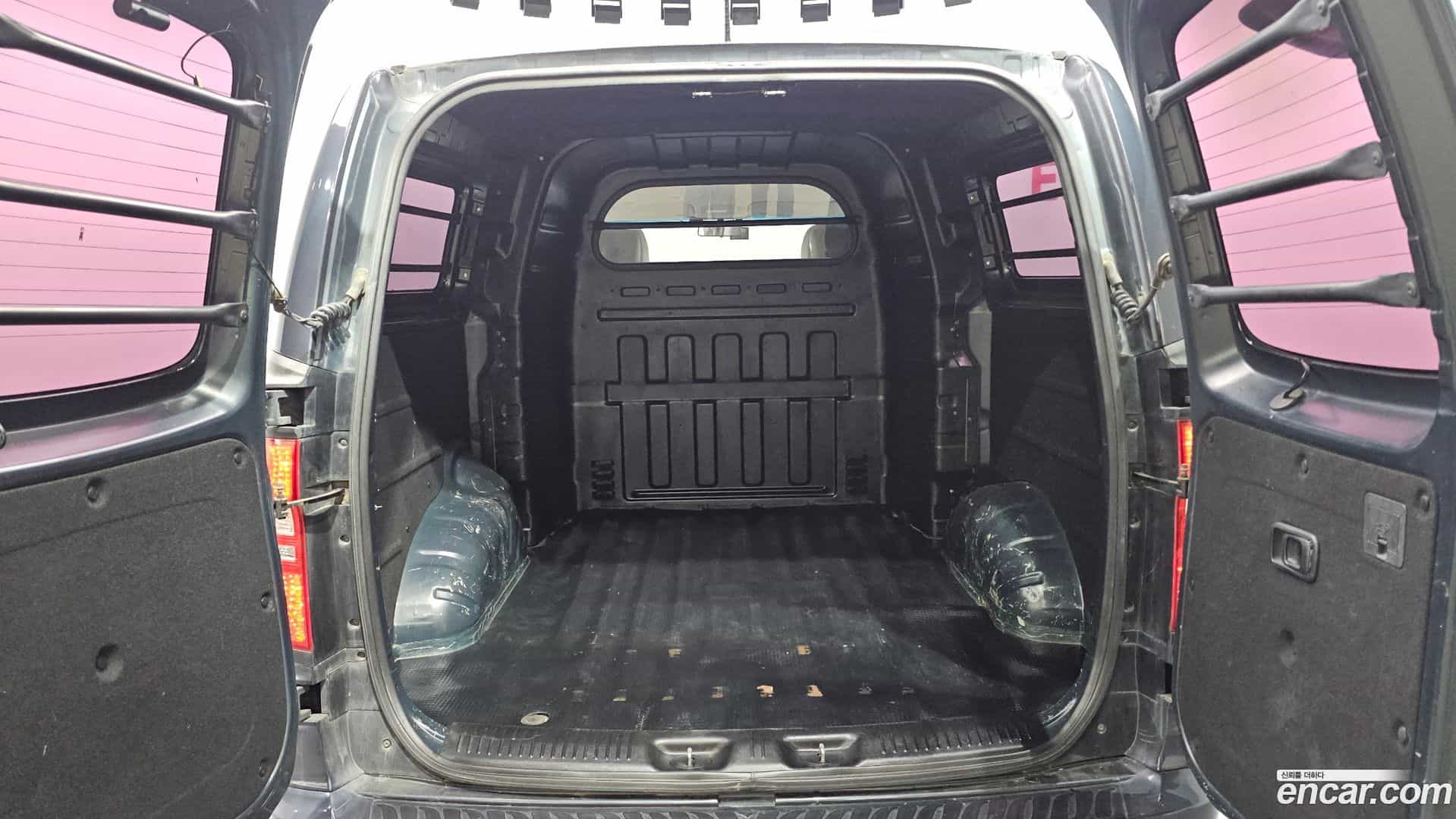 Starex Hyundai 2018.7-OPTION-024