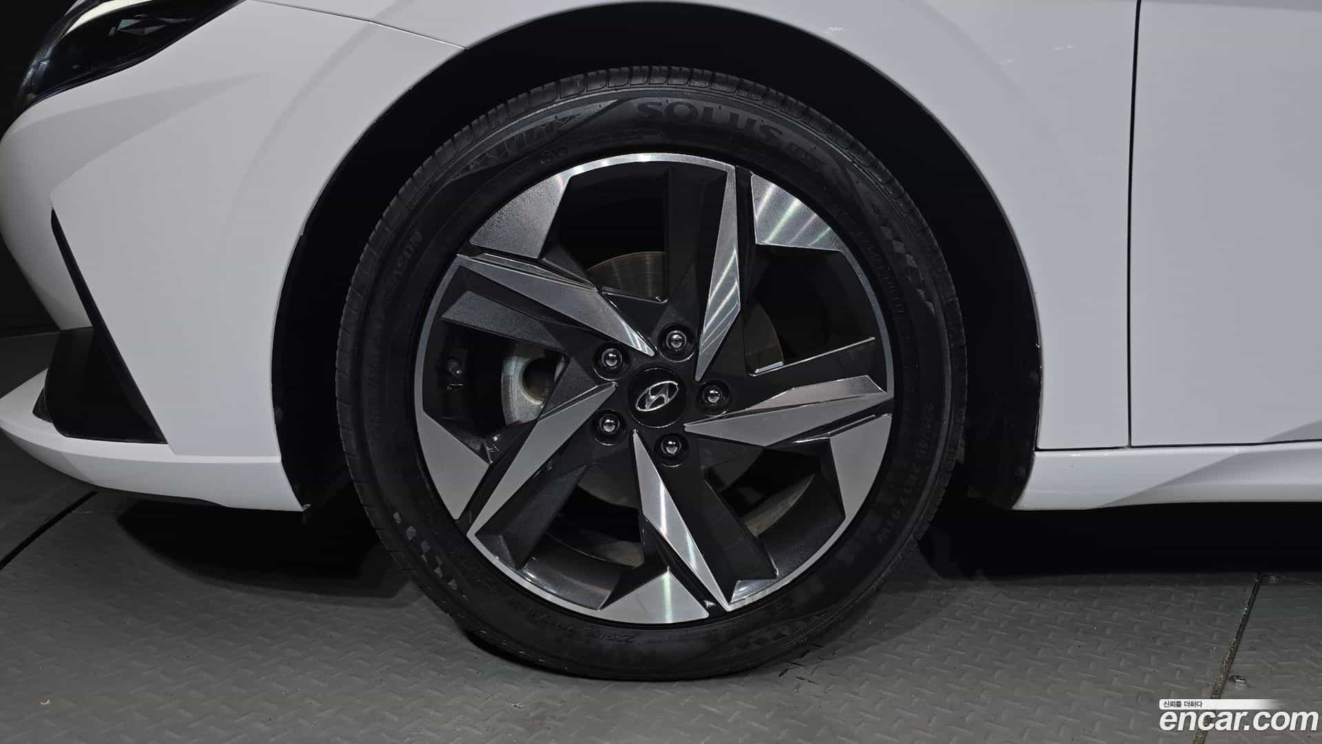 AVANTE Hyundai 2020.5-OUTER-005
