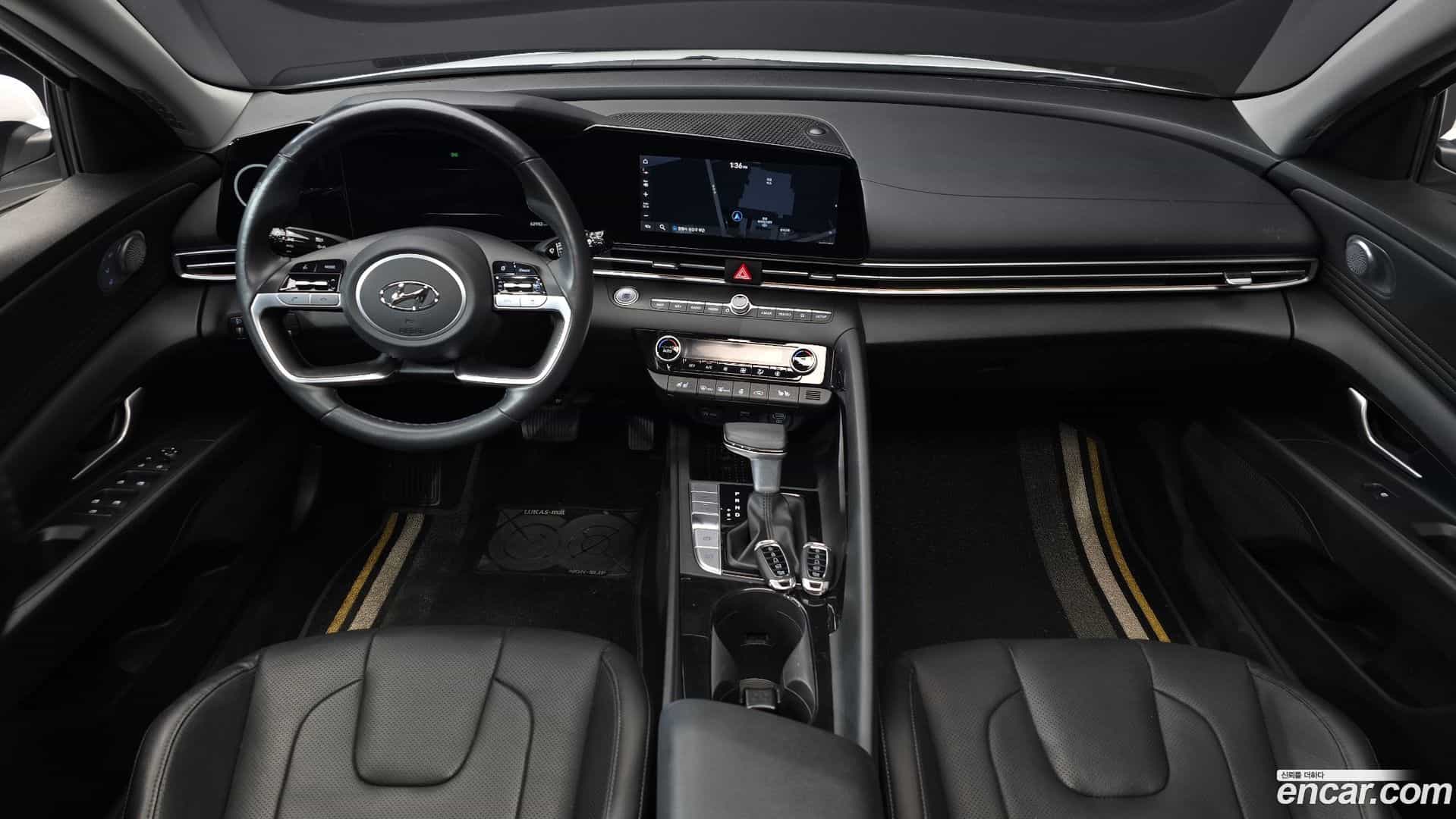AVANTE Hyundai 2020.5-INNER-007